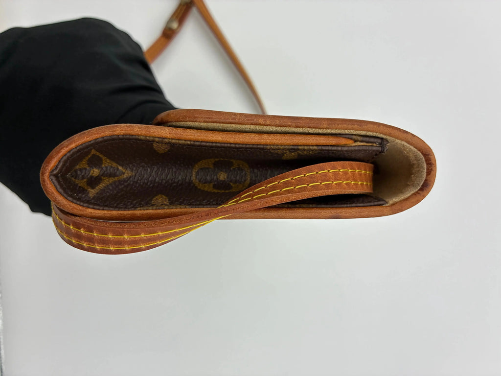 Preloved | Louis Vuitton Monogram Crossbody Pochette Twin GM Louis Vuitton