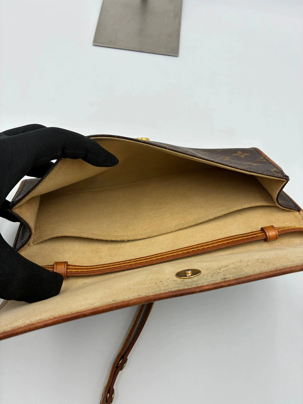 Preloved | Louis Vuitton Monogram Crossbody Pochette Twin GM Louis Vuitton