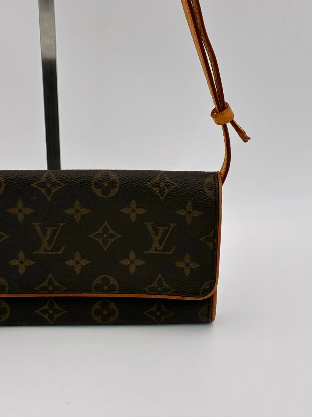 Preloved | Louis Vuitton Monogram Crossbody Pochette Twin GM Louis Vuitton