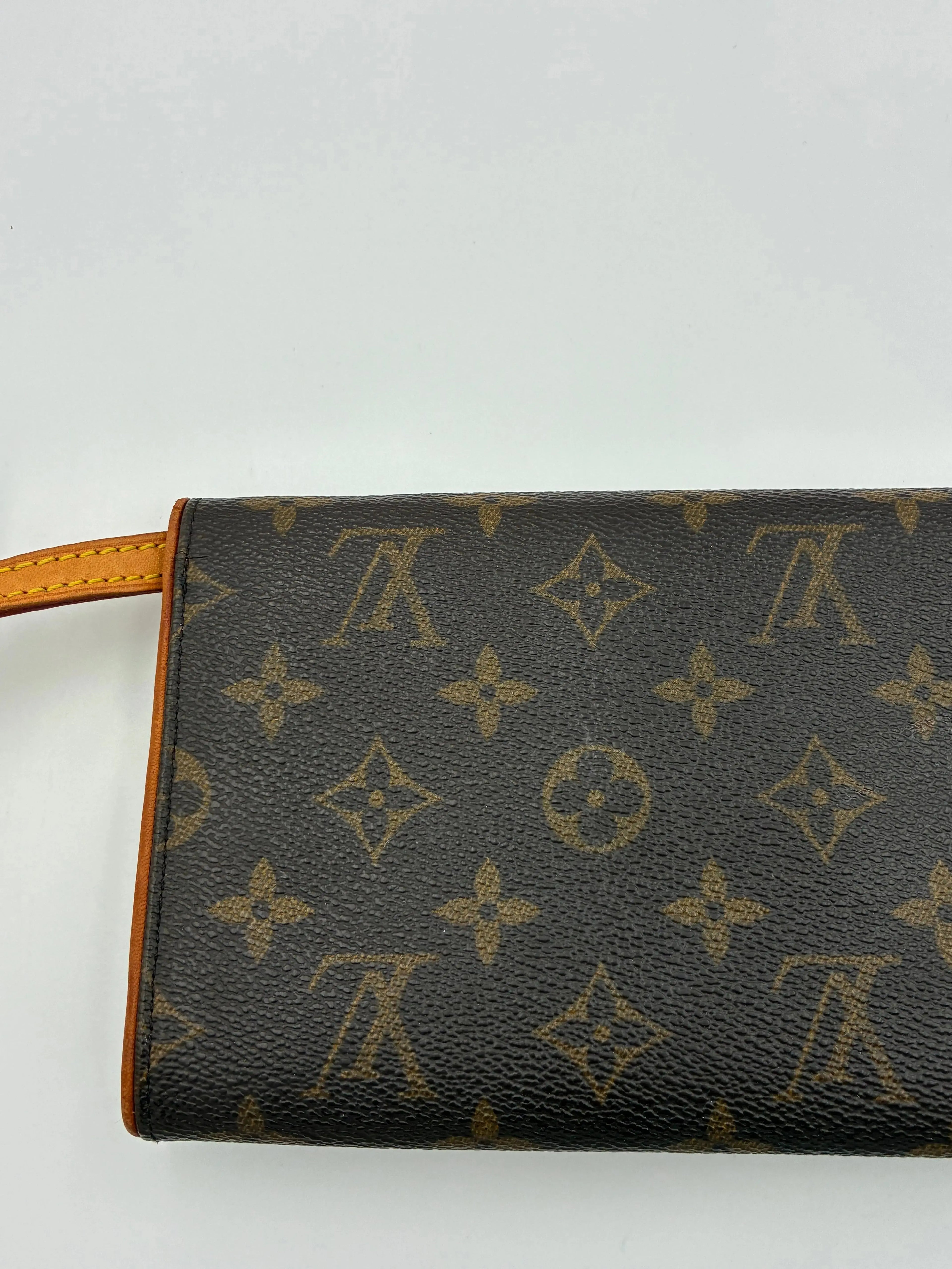 Preloved | Louis Vuitton Monogram Crossbody Pochette Twin GM Louis Vuitton