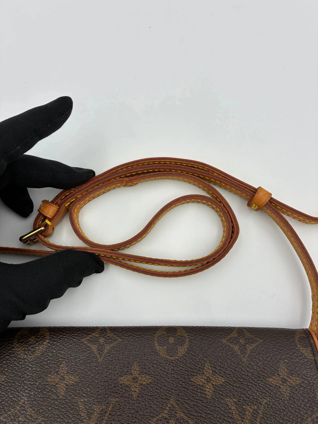 Preloved | Louis Vuitton Monogram Crossbody Pochette Twin GM Louis Vuitton