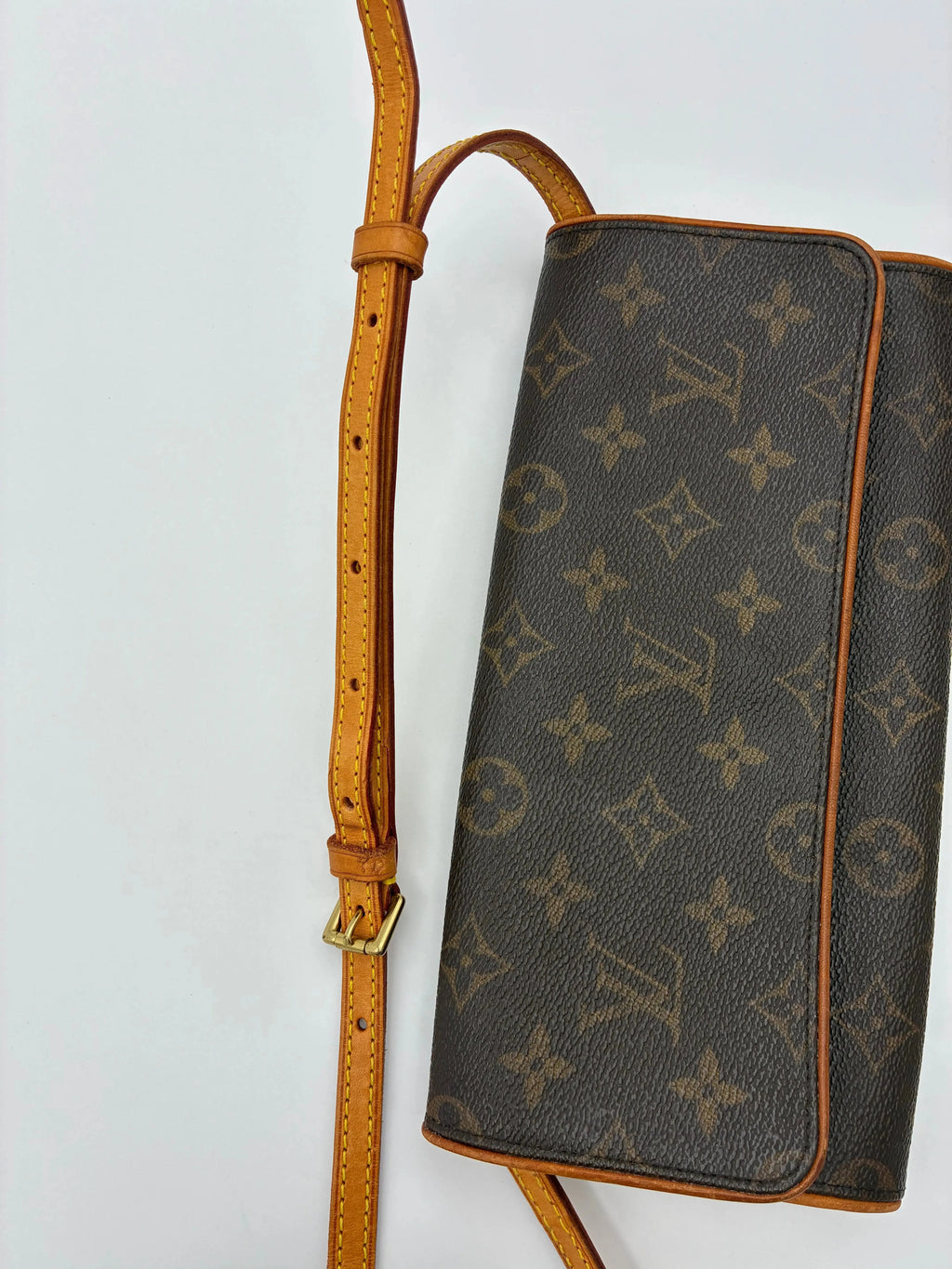 Preloved | Louis Vuitton Monogram Crossbody Pochette Twin GM Louis Vuitton