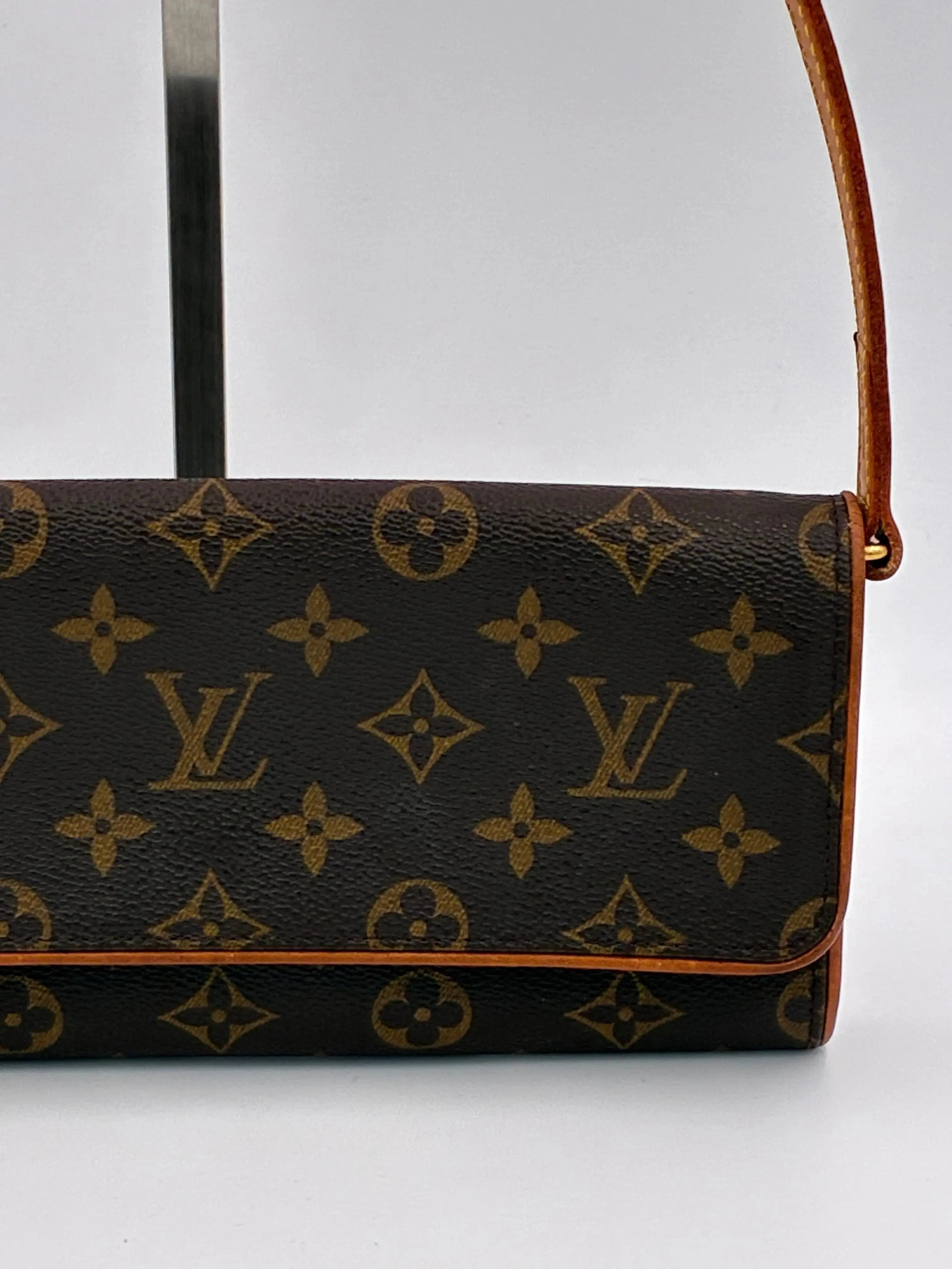 Preloved | Louis Vuitton Monogram Crossbody Pochette Twin GM Louis Vuitton
