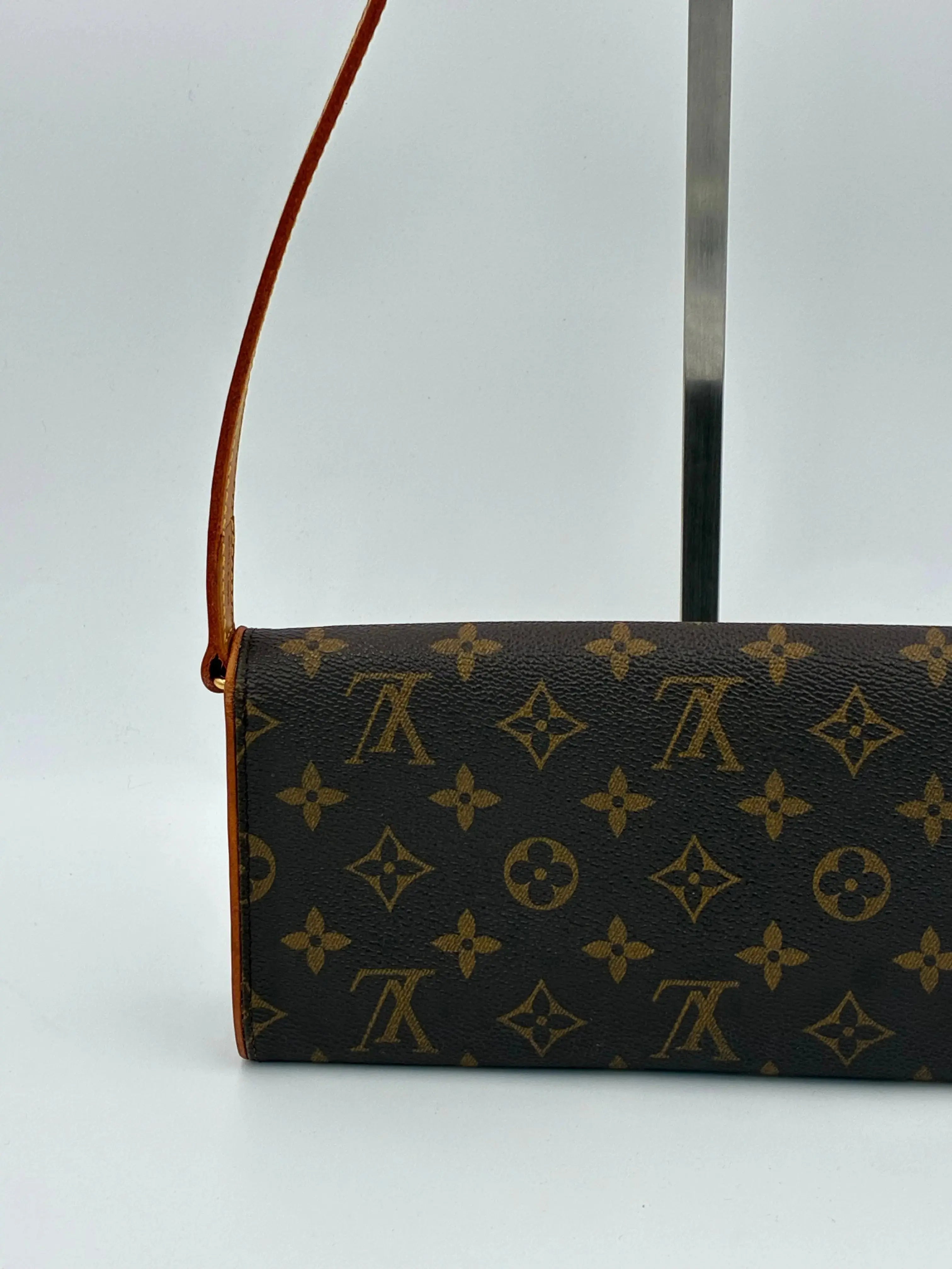 Preloved | Louis Vuitton Monogram Crossbody Pochette Twin GM Louis Vuitton