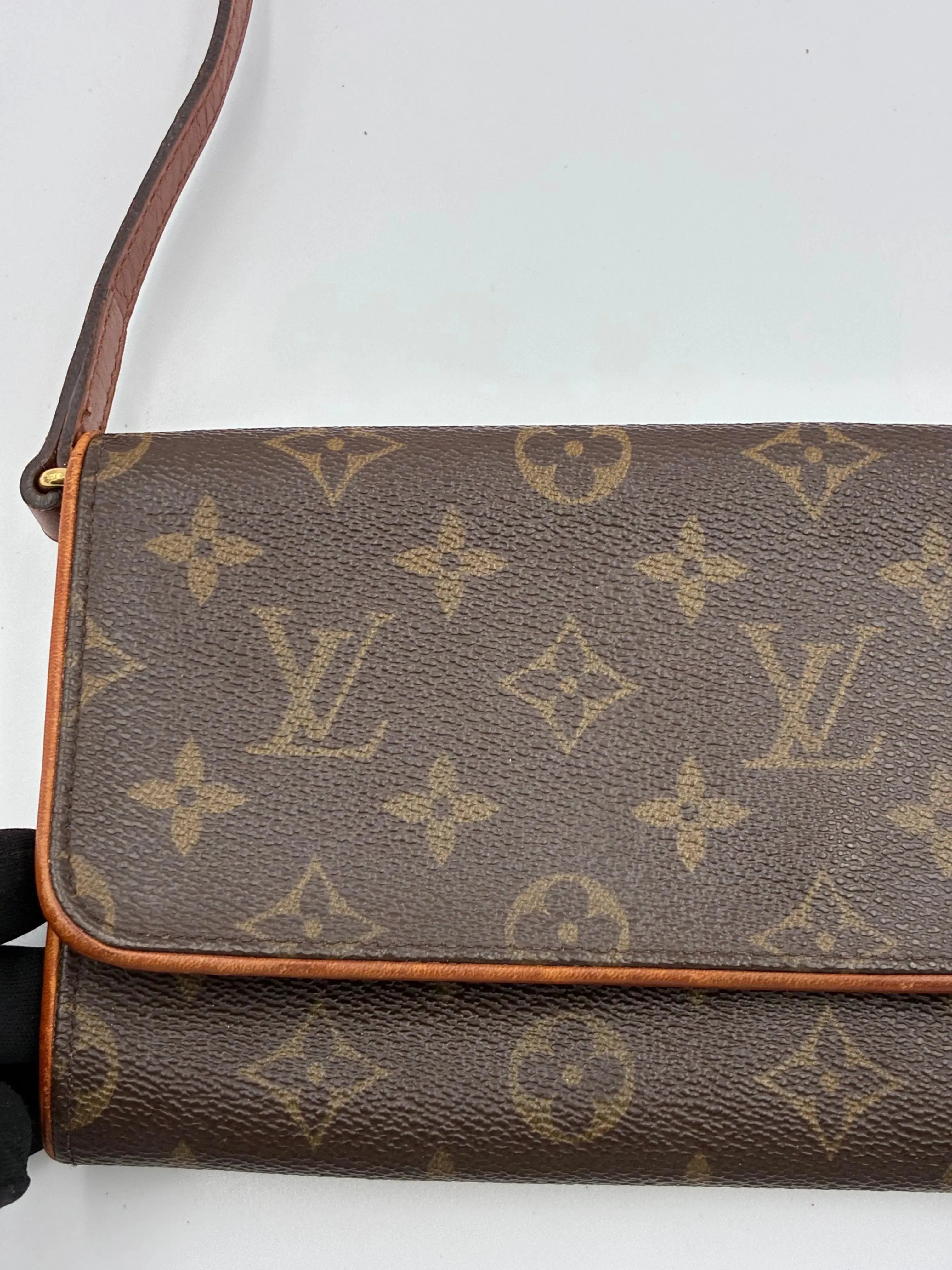 Preloved | Louis Vuitton Monogram Crossbody Pochette Twin GM Louis Vuitton