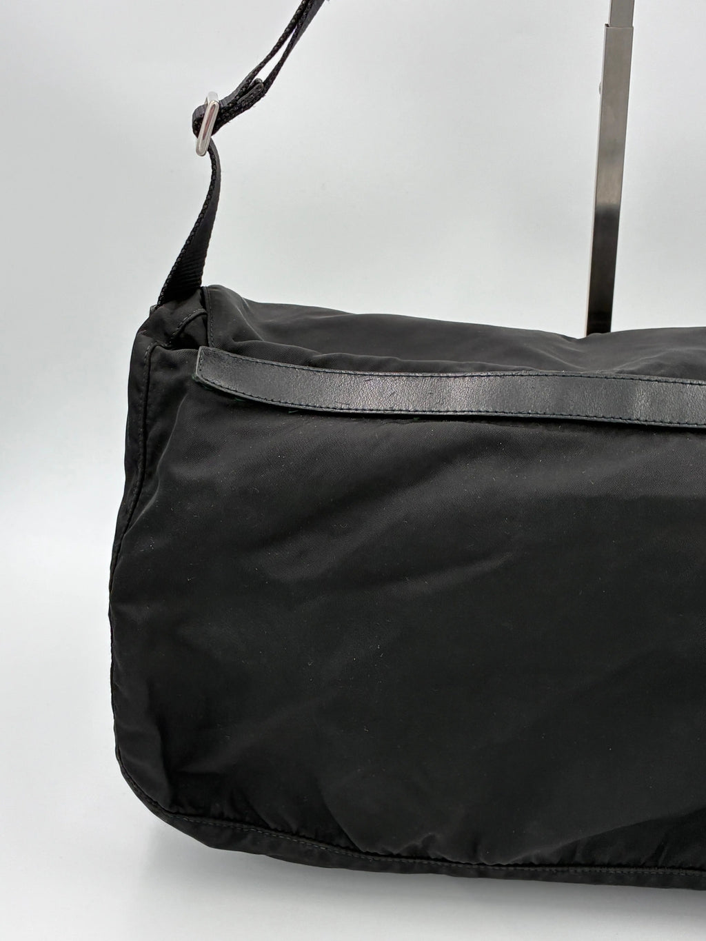 (11174_0418) PRADA Nylon Messenger Crossbody Sort (PERSONLIG TASKE) Prada