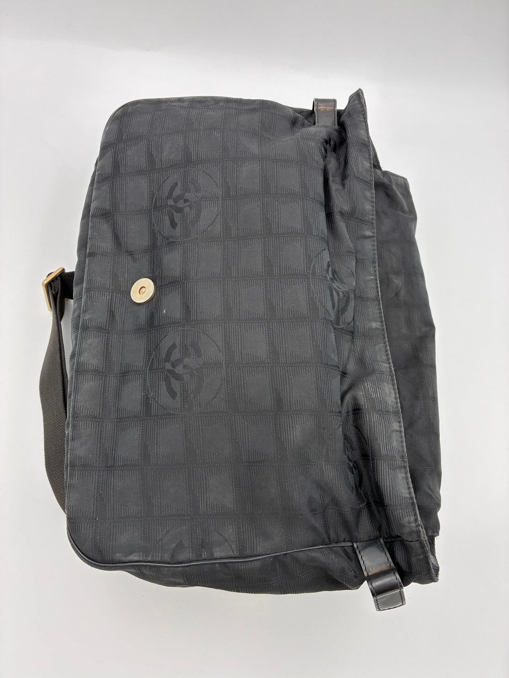 (11172_0023) CHANEL New Travel Line Crossbody Sort (PERSONLIG TASKE) Chanel