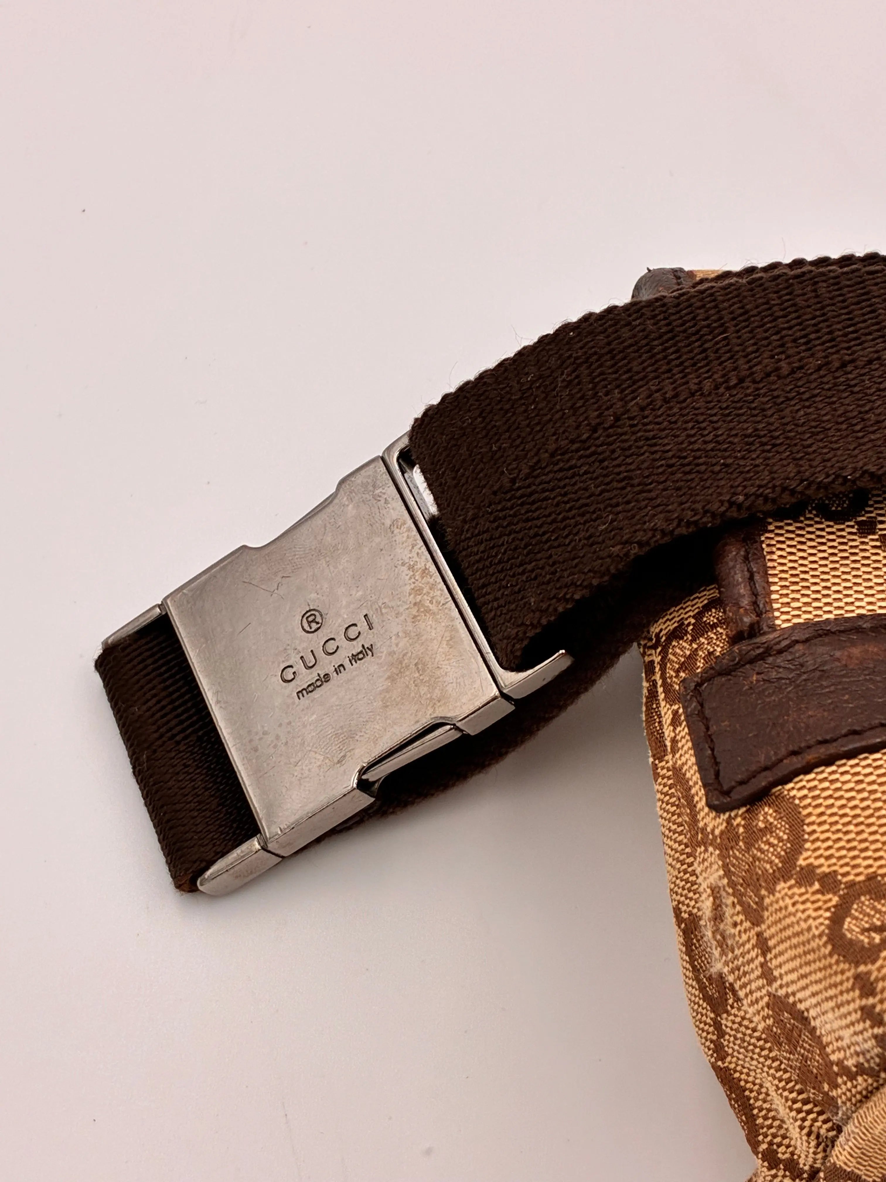 Preloved | Gucci Monogram Bæltetaske i Brun Canvas 2 Gucci