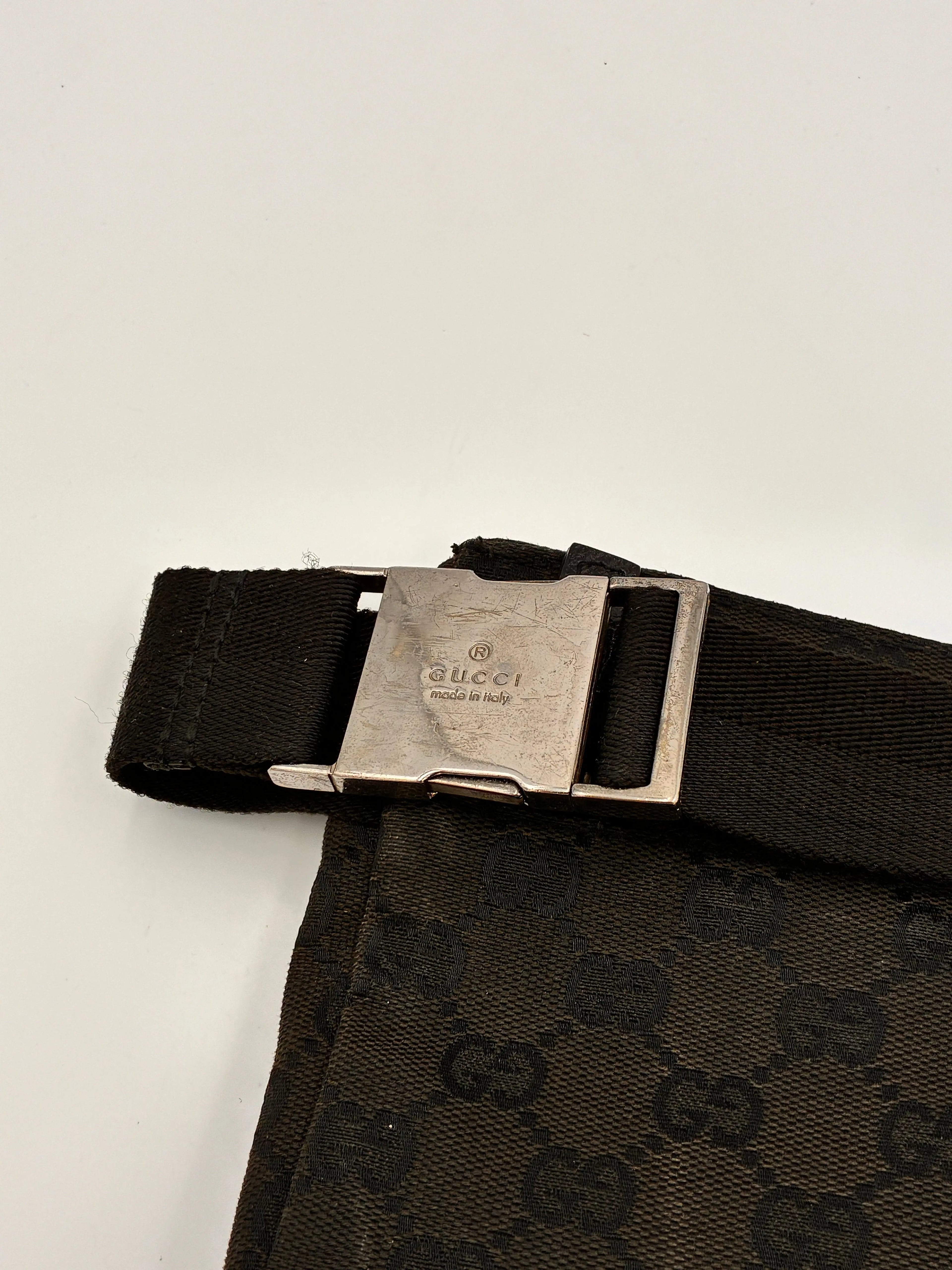 Preloved | Gucci Monogram Bæltetaske i Sort Canvas Gucci