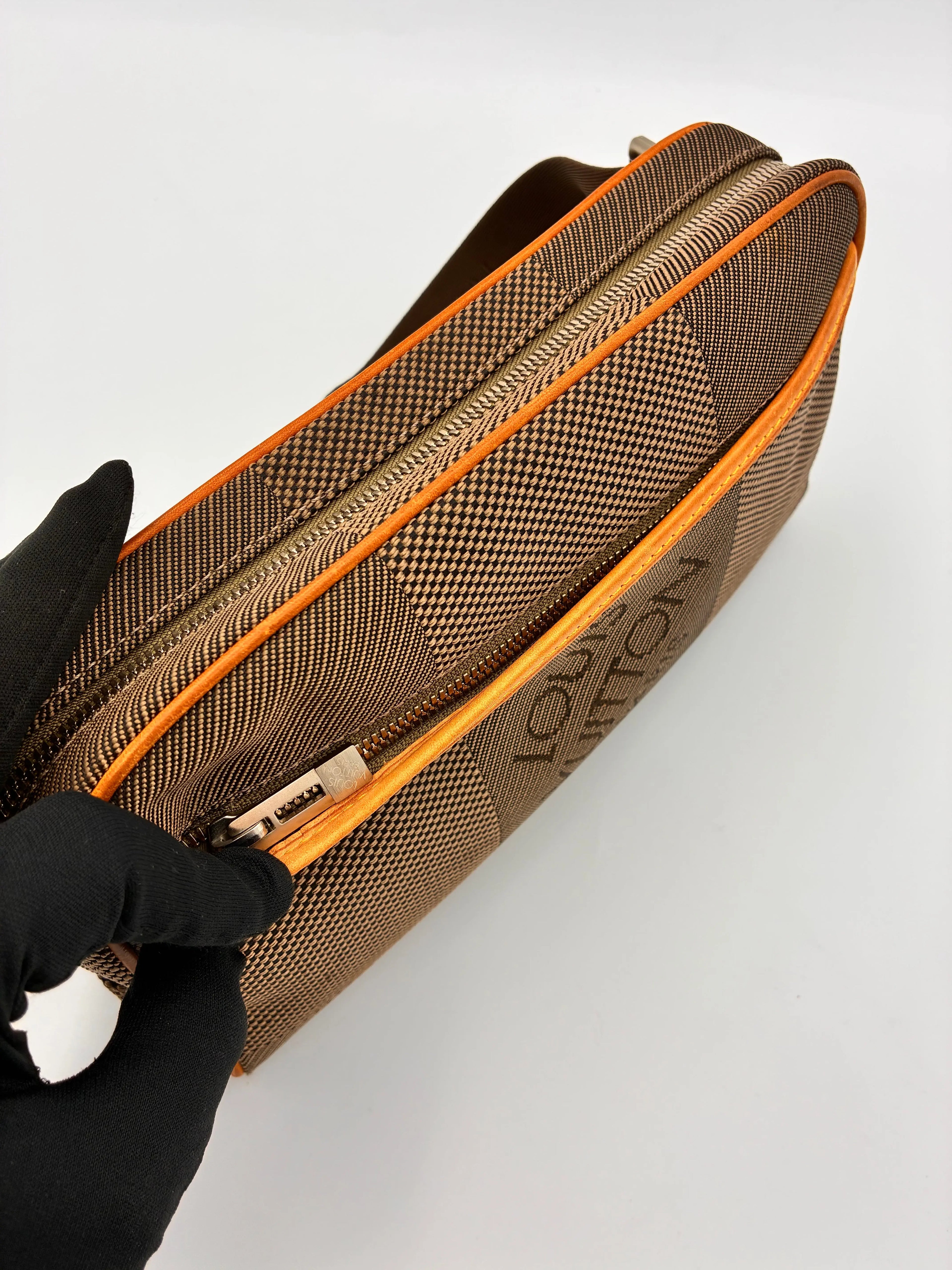 Preloved | Louis Vuitton Damier Geant Acrobat Bæltetaske Terre Louis Vuitton