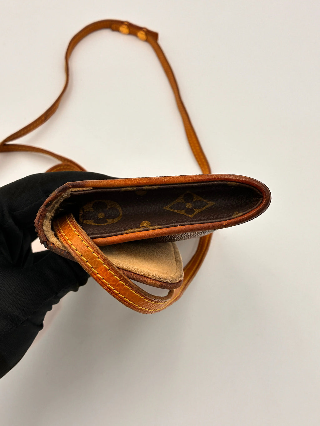 Preloved | Louis Vuitton Monogram Crossbody Pochette Twin PM Louis Vuitton