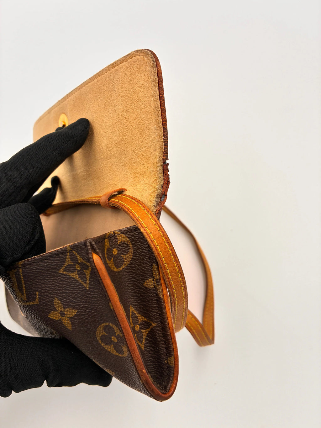 Preloved | Louis Vuitton Monogram Crossbody Pochette Twin PM Louis Vuitton