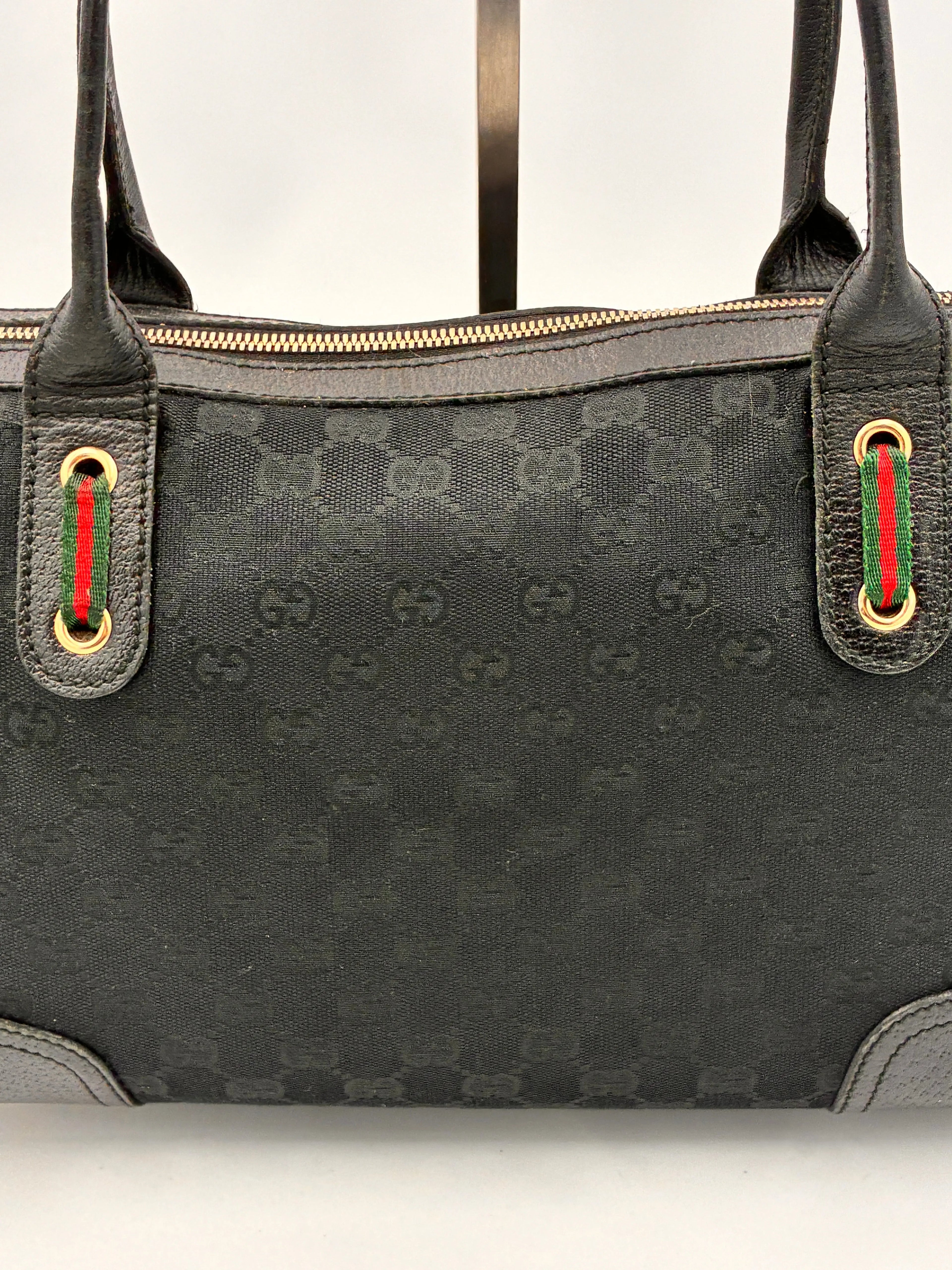 Preloved | Gucci Monogram Princy Skuldertaske i Sort Canvas m. Grøn & Rød Sløjfe Gucci