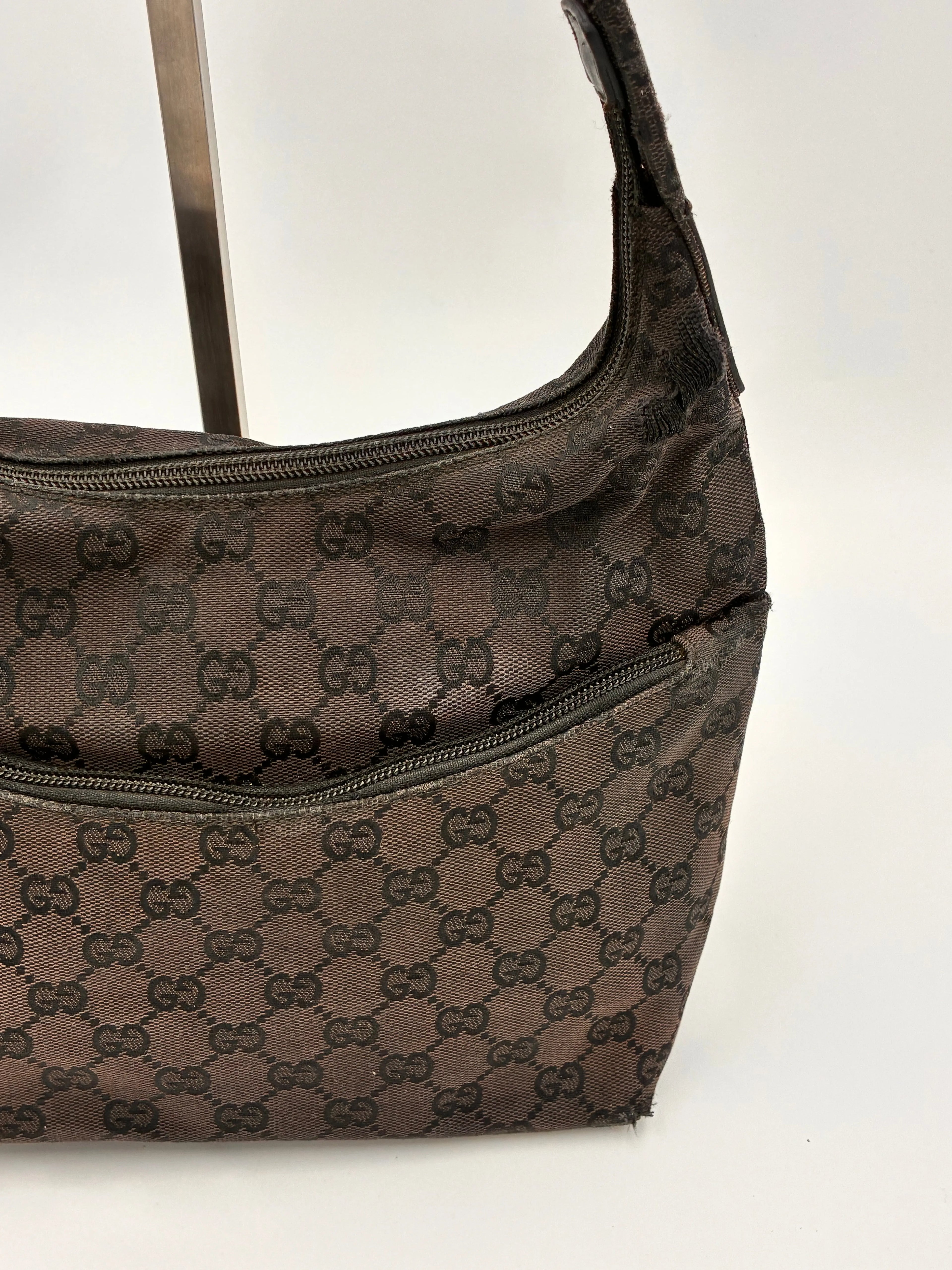 Preloved | Gucci Monogram Hobo Skuldertaske i Sort Canvas 2 Gucci