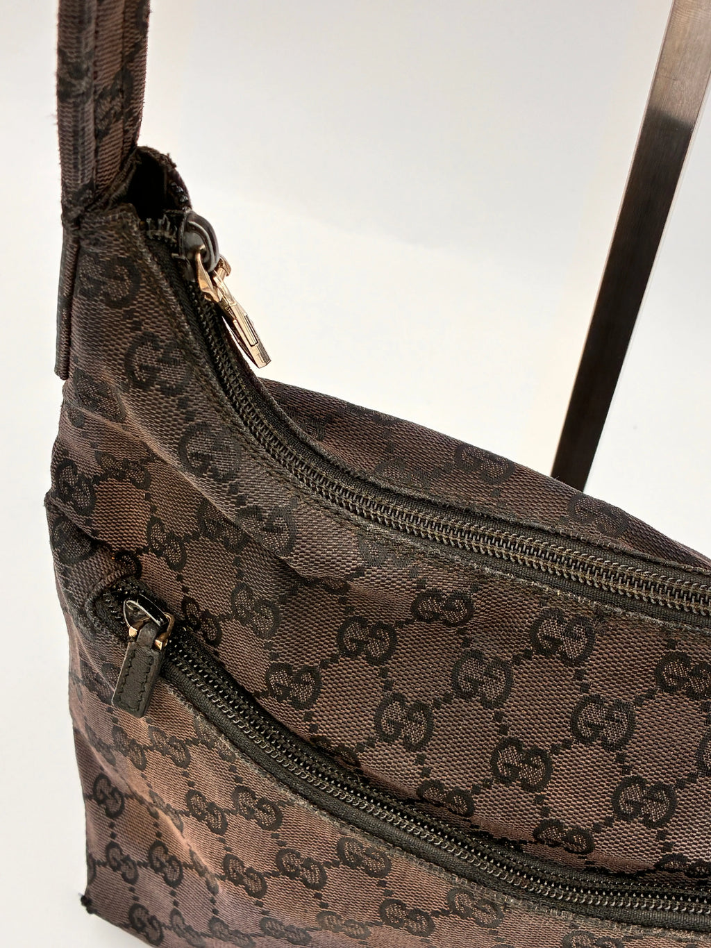 Preloved | Gucci Monogram Hobo Skuldertaske i Sort Canvas 2 Gucci
