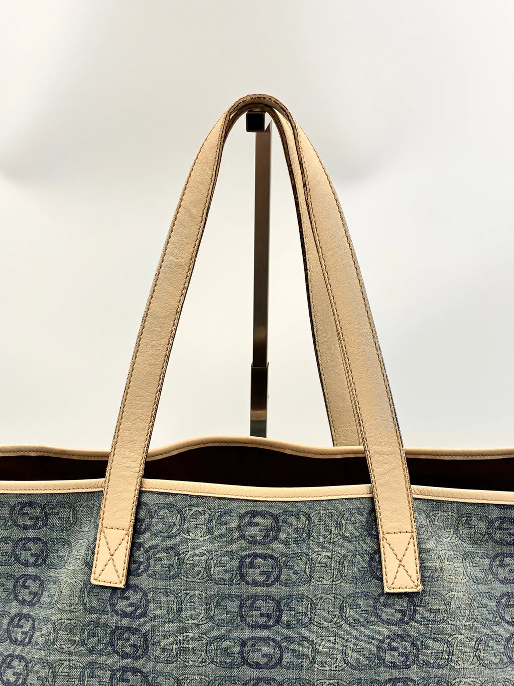 Preloved | Gucci Interlocking Monogram Totebag i Denim Canvas Gucci