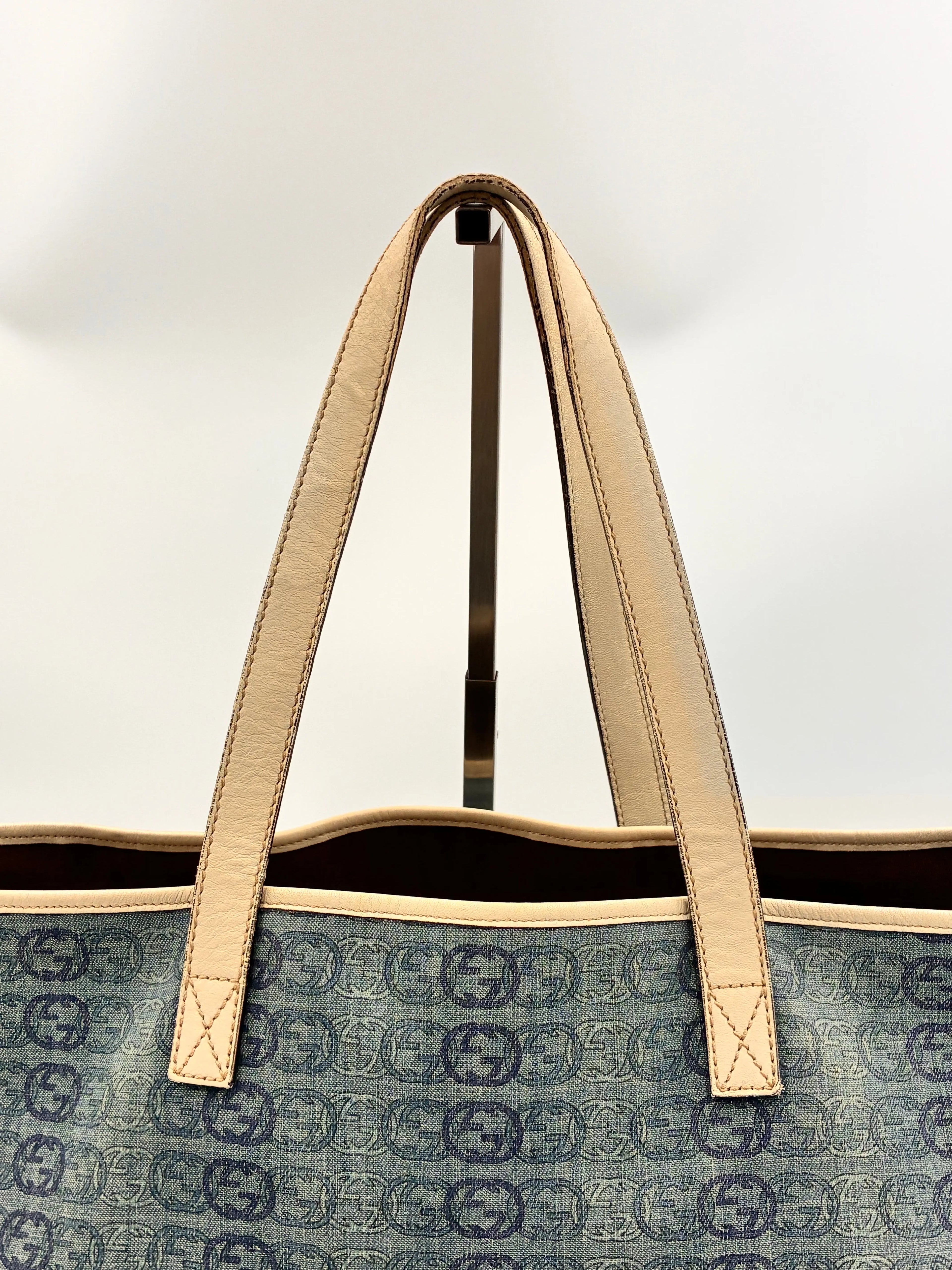 Preloved | Gucci Interlocking Monogram Totebag i Denim Canvas Gucci