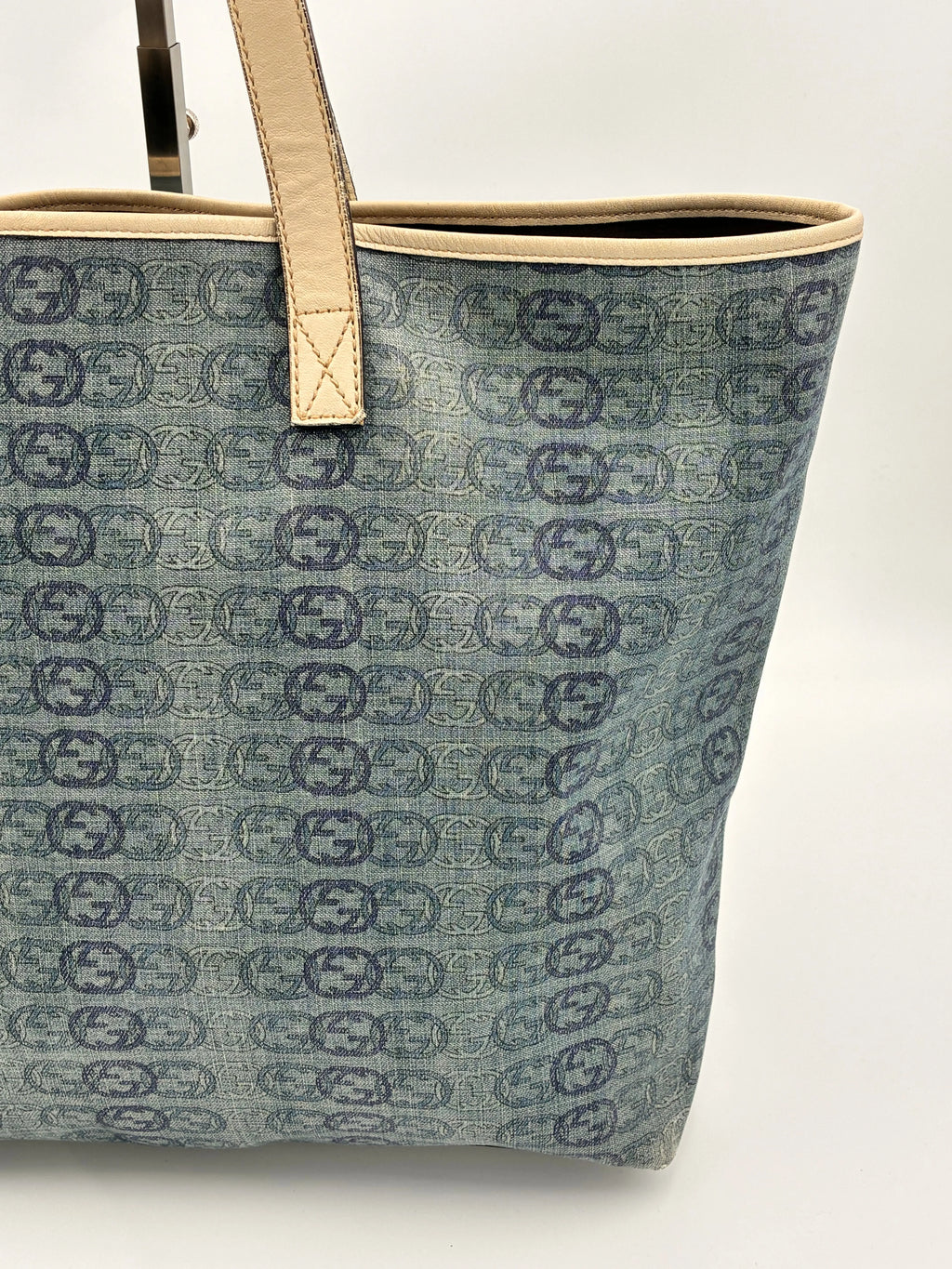 Preloved | Gucci Interlocking Monogram Totebag i Denim Canvas Gucci