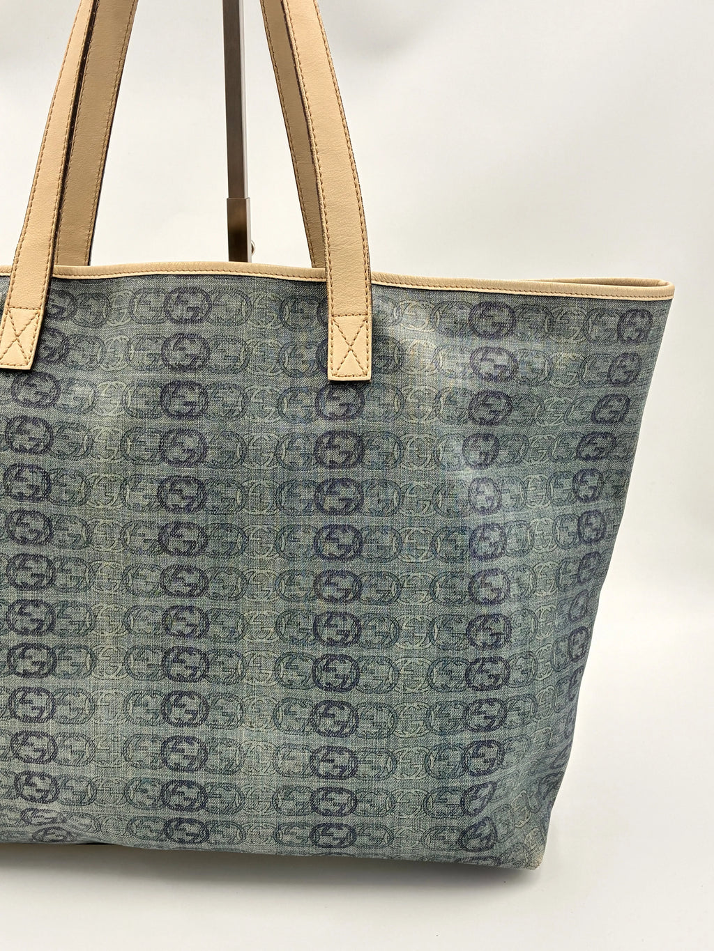 Preloved | Gucci Interlocking Monogram Totebag i Denim Canvas Gucci