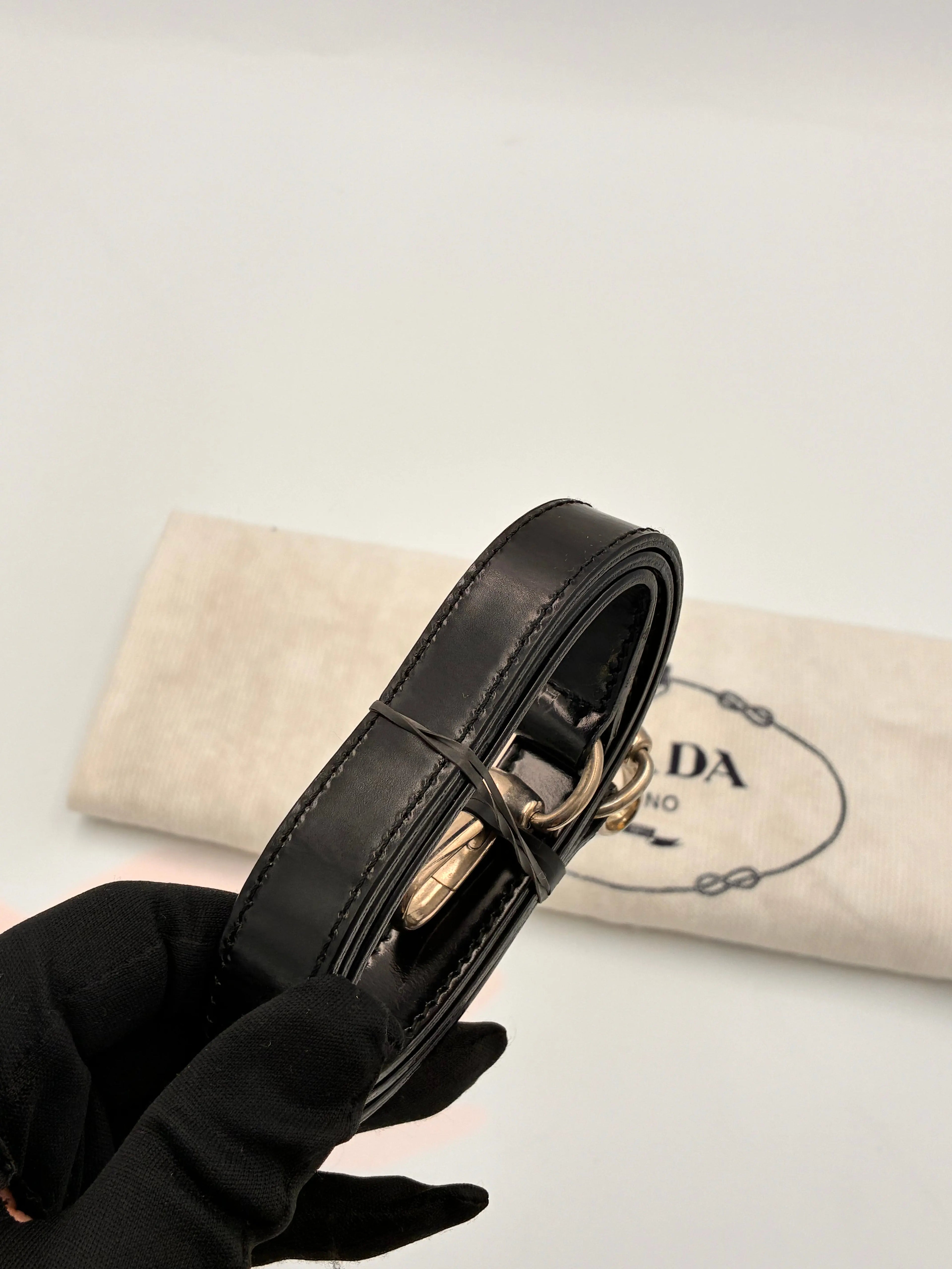Preloved | Prada Håndtaske & Crossbody I Hvid & Sort Canvas Prada