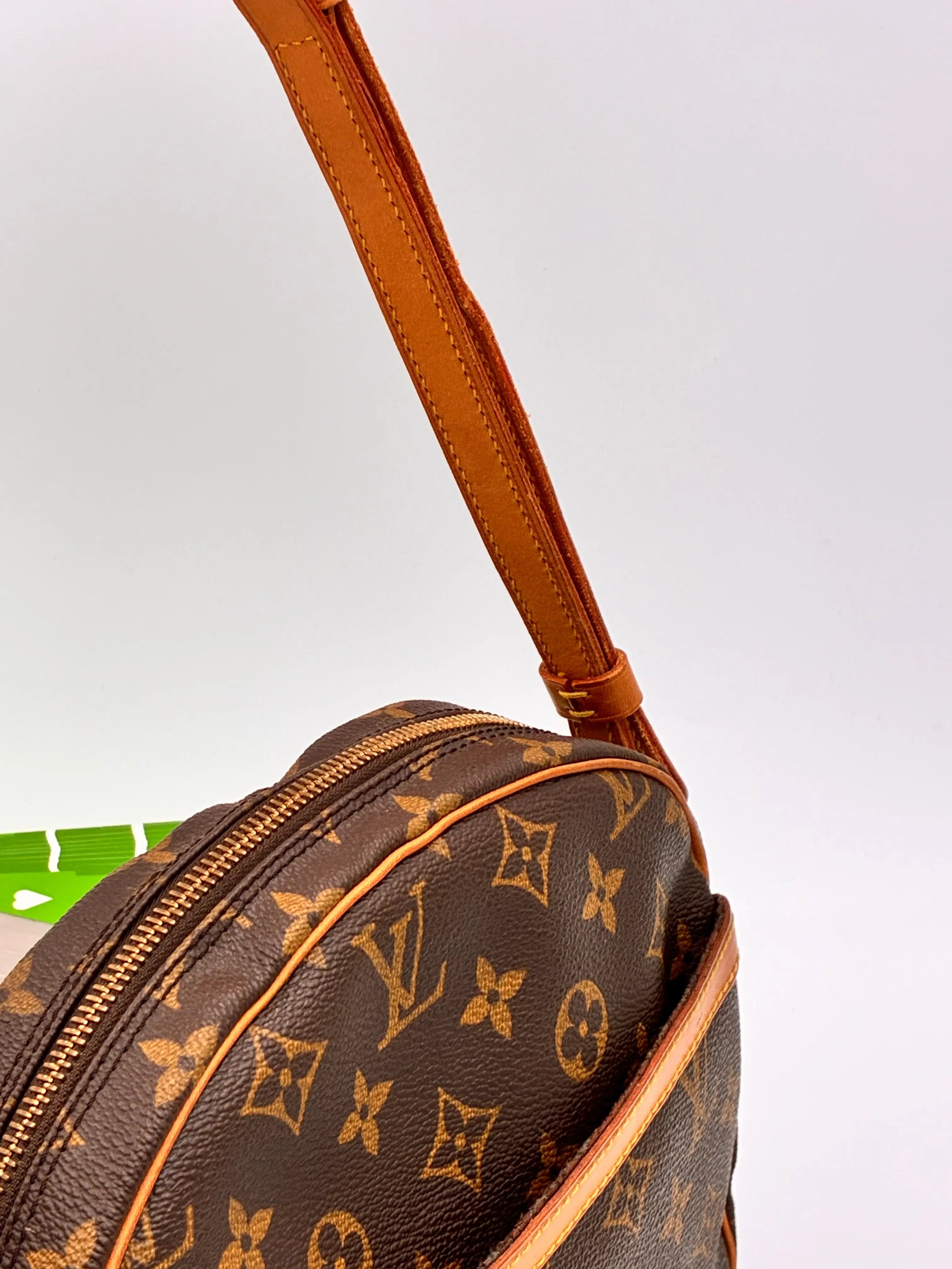 Preloved | Louis Vuitton Monogram Crossbody Blois Louis Vuitton