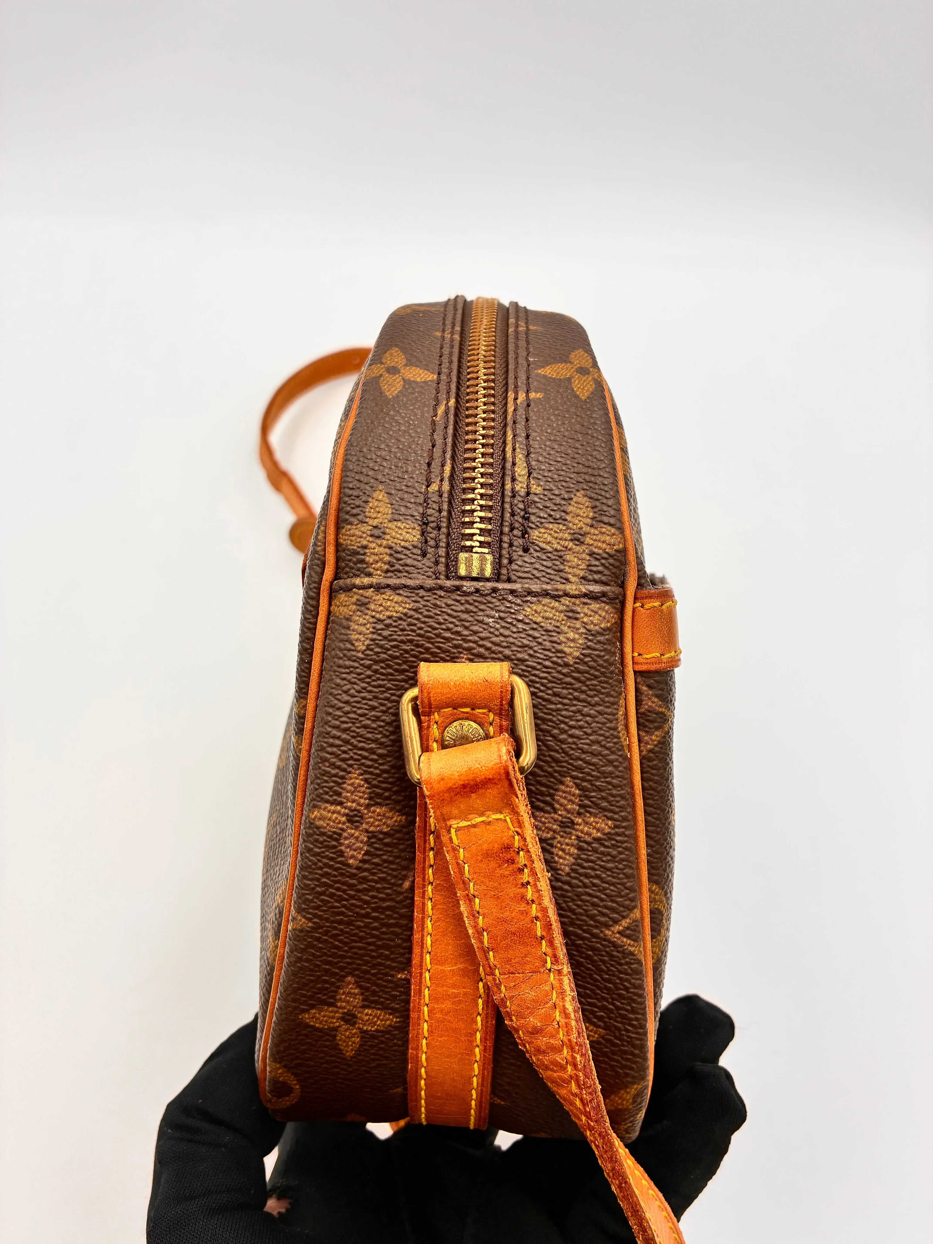 Preloved | Louis Vuitton Monogram Crossbody Blois Louis Vuitton
