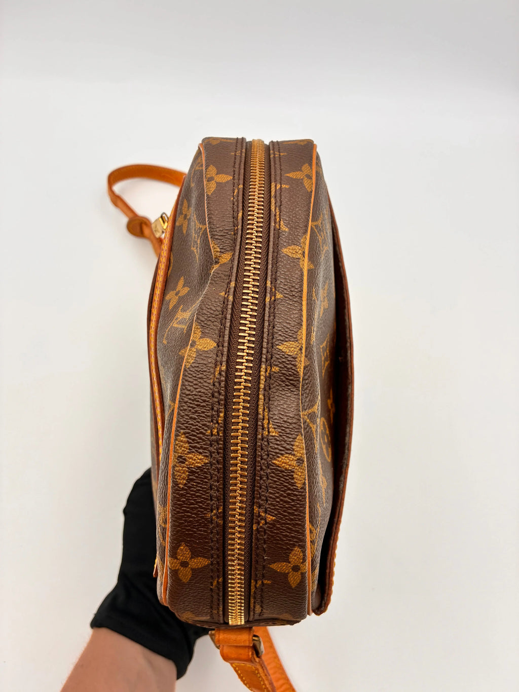 Preloved | Louis Vuitton Monogram Crossbody Blois Louis Vuitton