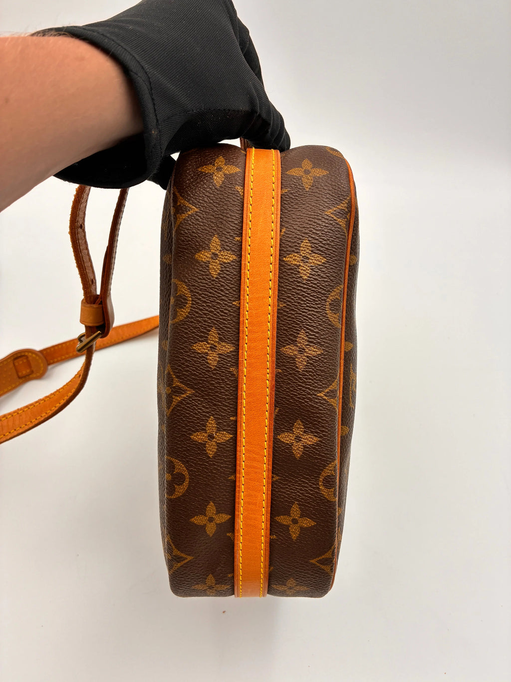 Preloved | Louis Vuitton Monogram Crossbody Blois Louis Vuitton