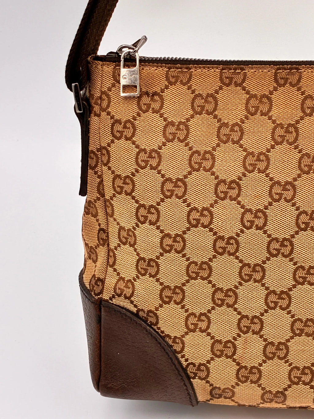 Preloved | Gucci Monogram Messenger Crossbody i Brun Canvas 2 Gucci