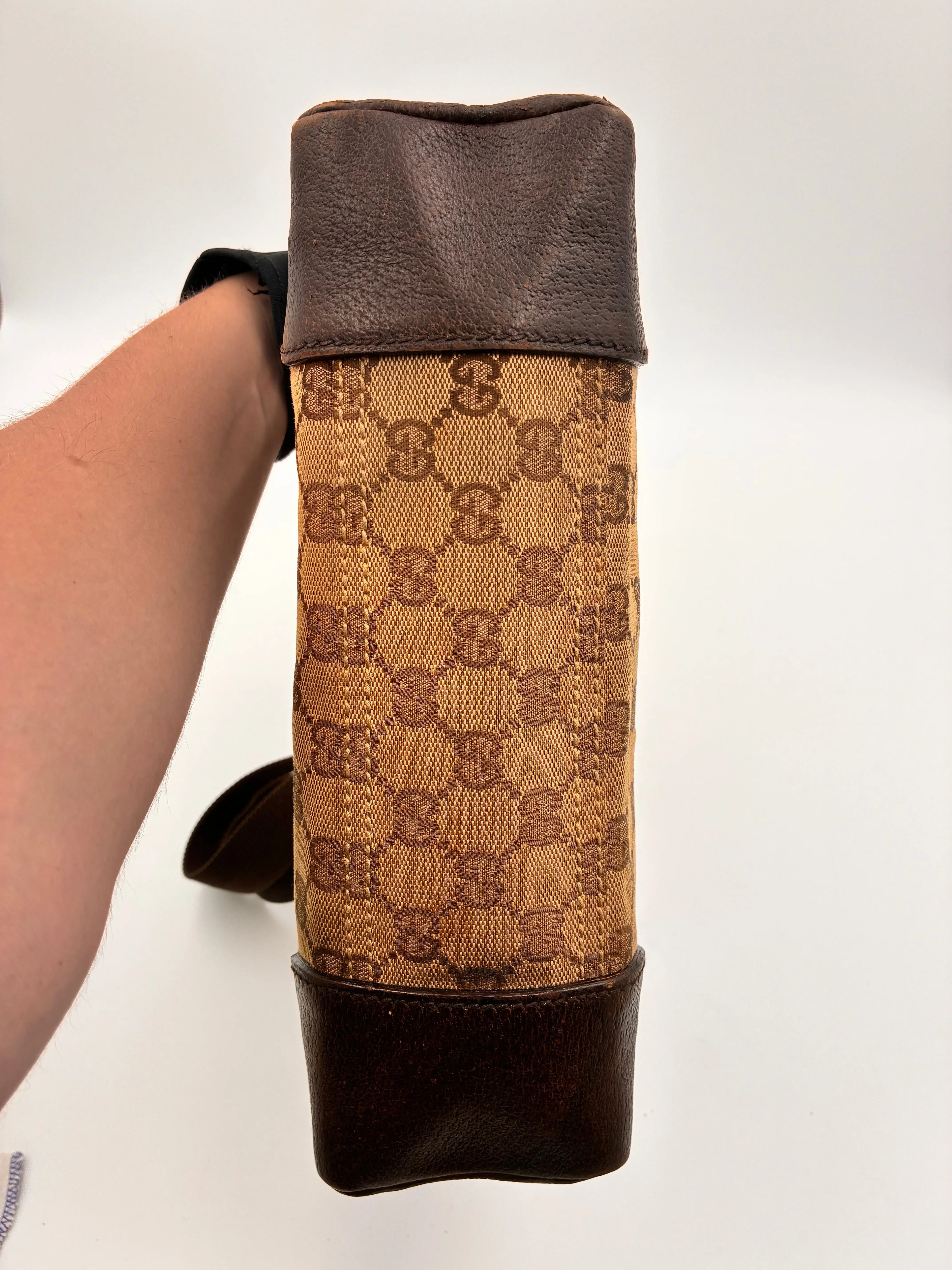 Preloved | Gucci Monogram Messenger Crossbody i Brun Canvas 2 Gucci