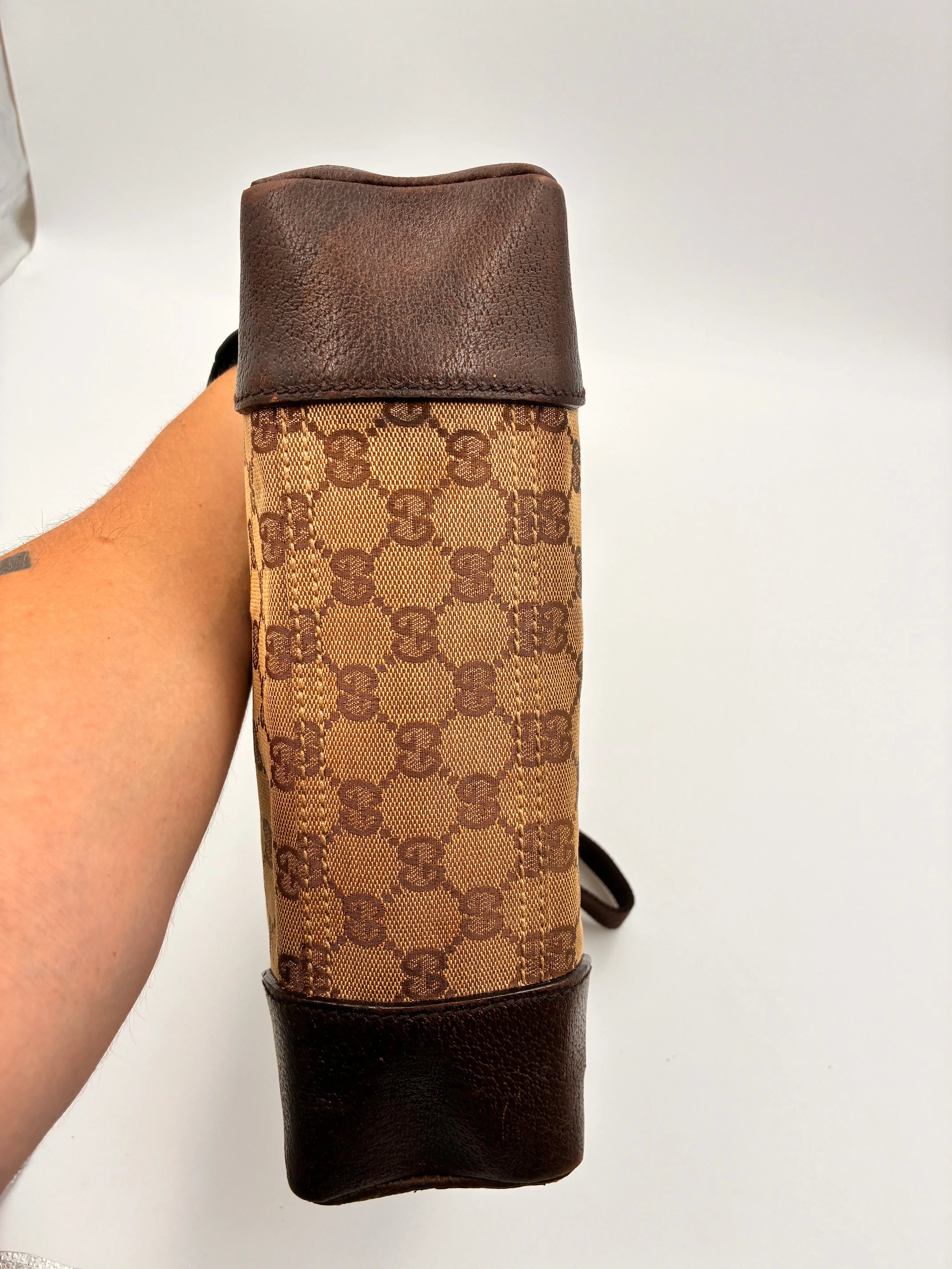 Preloved | Gucci Monogram Messenger Crossbody i Brun Canvas 2 Gucci