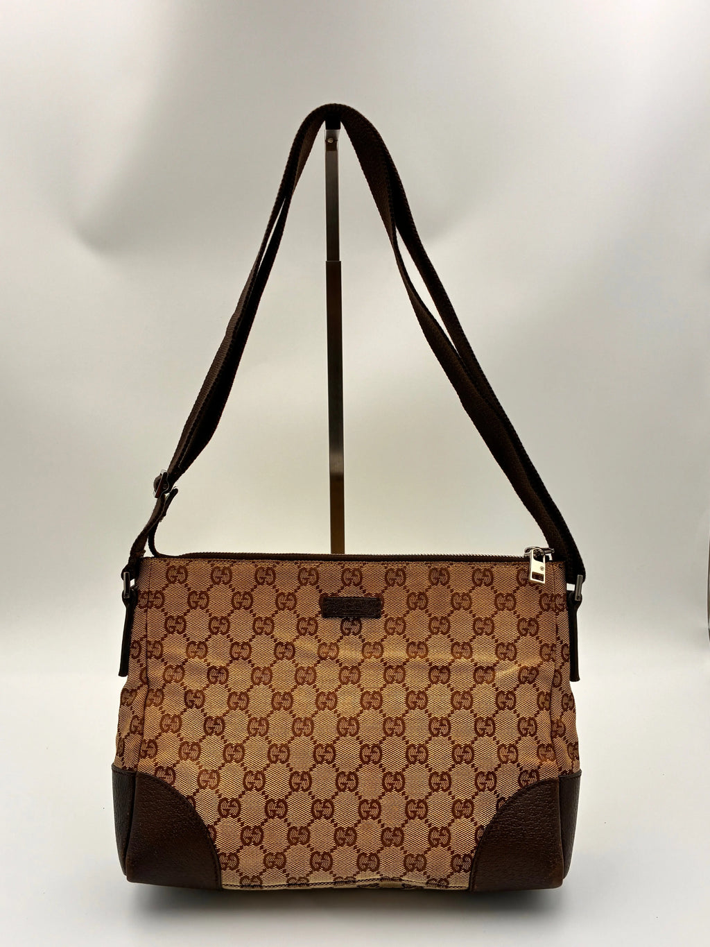 Preloved | Gucci Monogram Messenger Crossbody i Brun Canvas Gucci