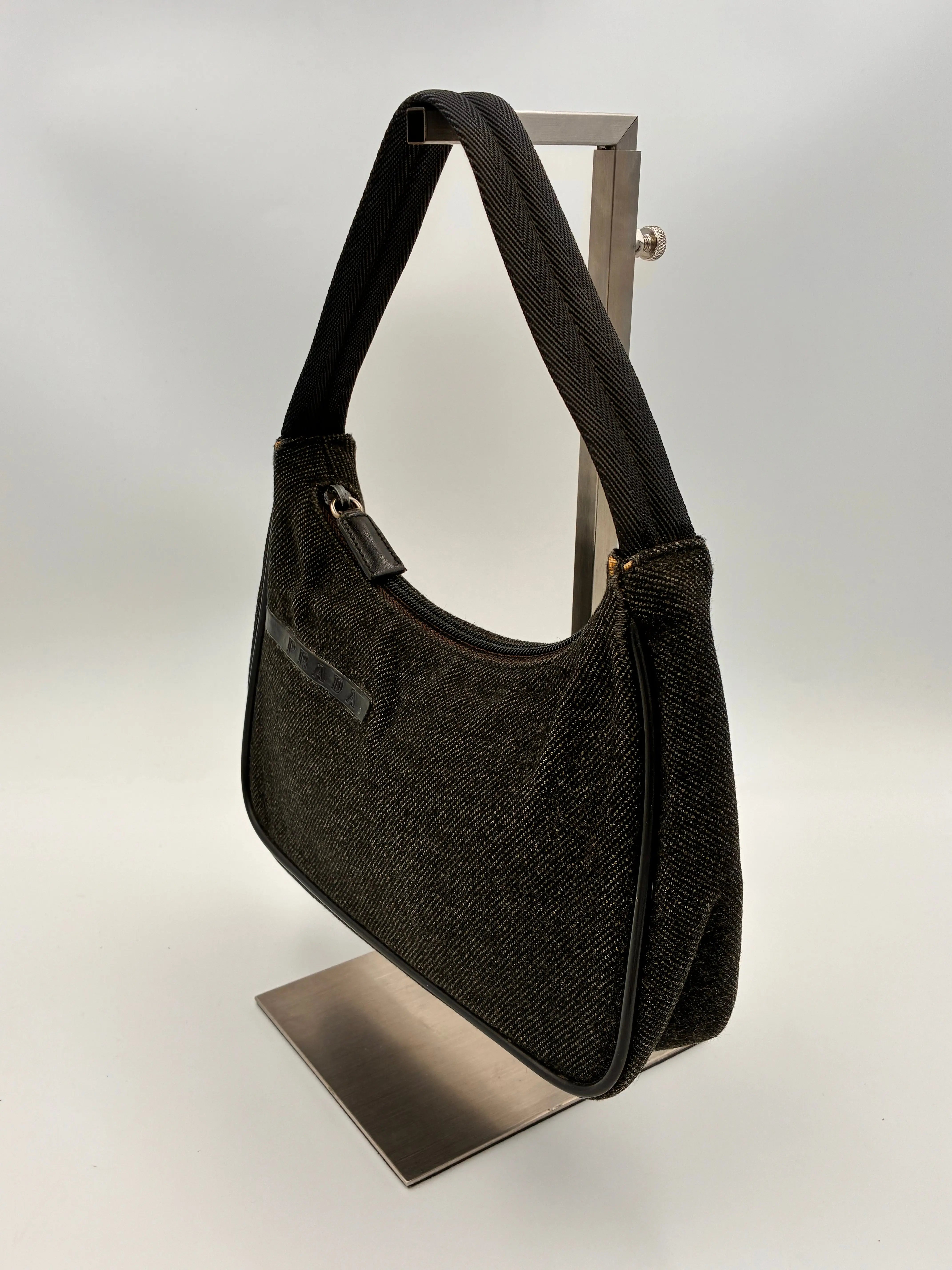 Preloved | Prada Sport Hobo Pochette i Grå Uld Prada