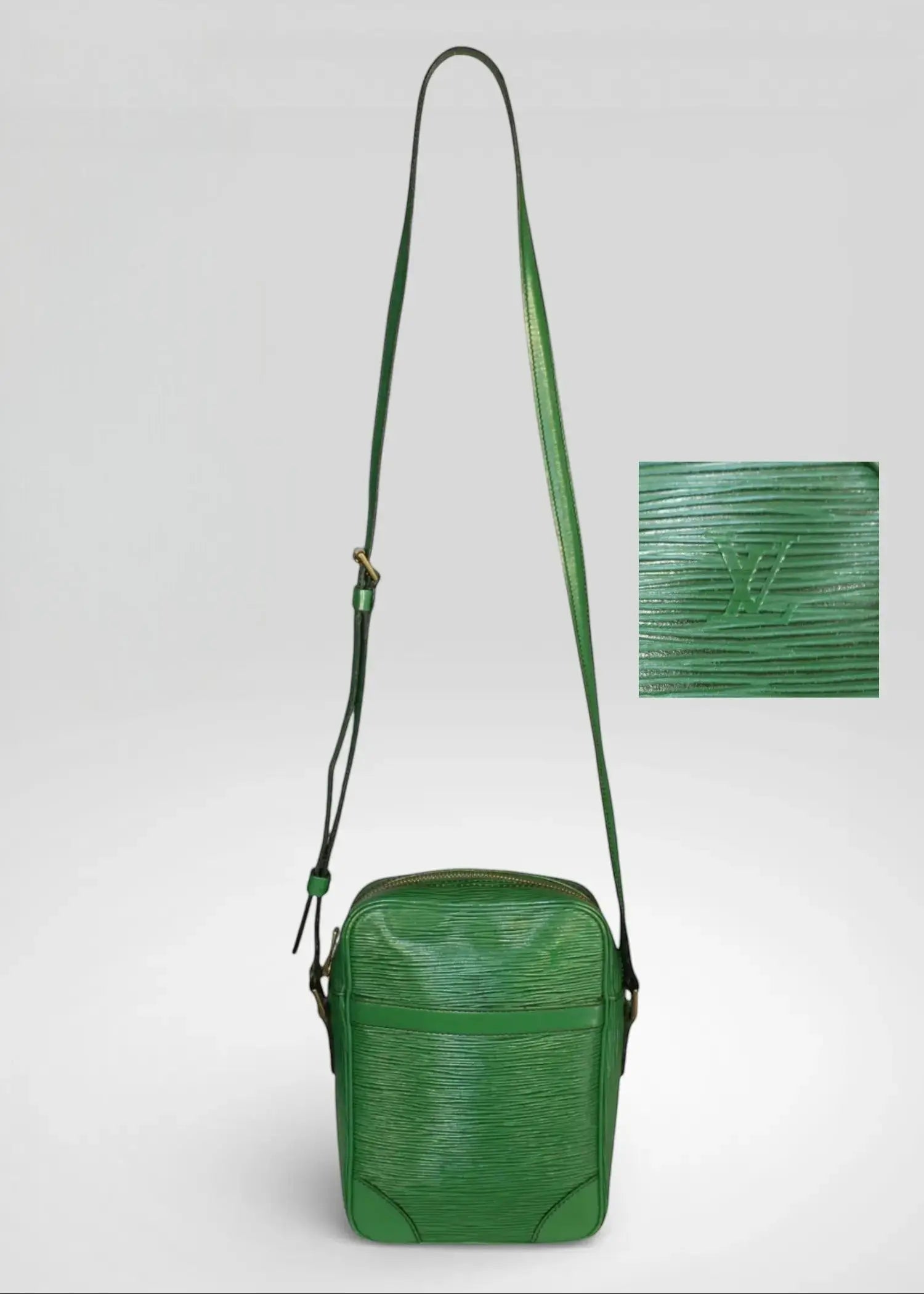 Preloved | Louis Vuitton Danube Crossbody i Grøn Epi Læder Louis Vuitton