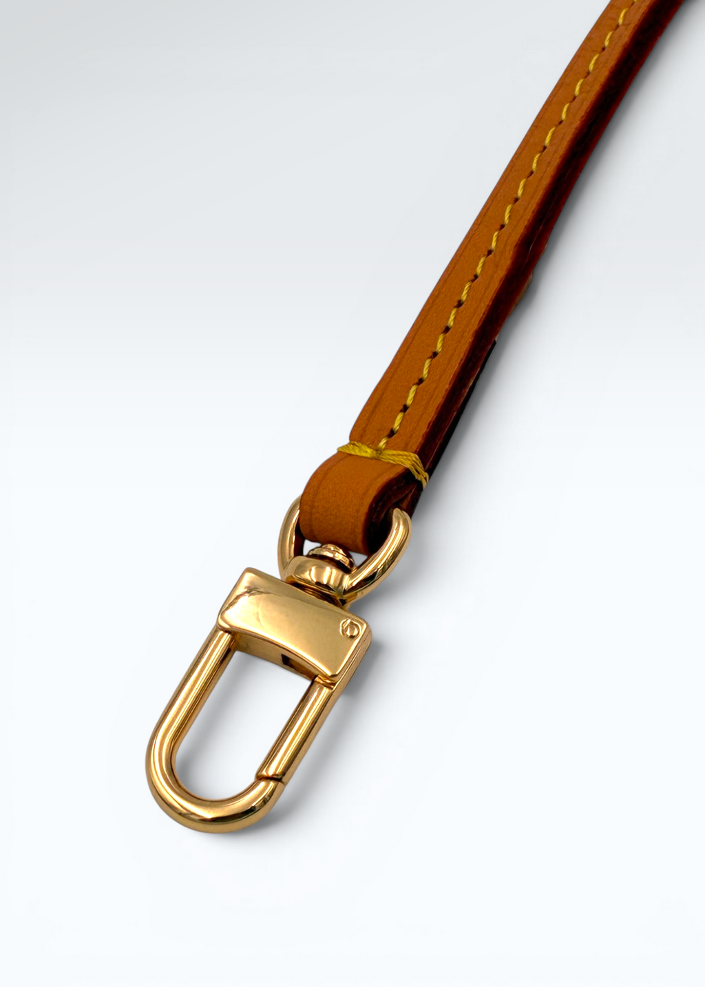Vachetta Læderrem med Patineret Finish til Louis Vuitton Pochette Accessoires – 38,5 cm Hidden Luxury Project