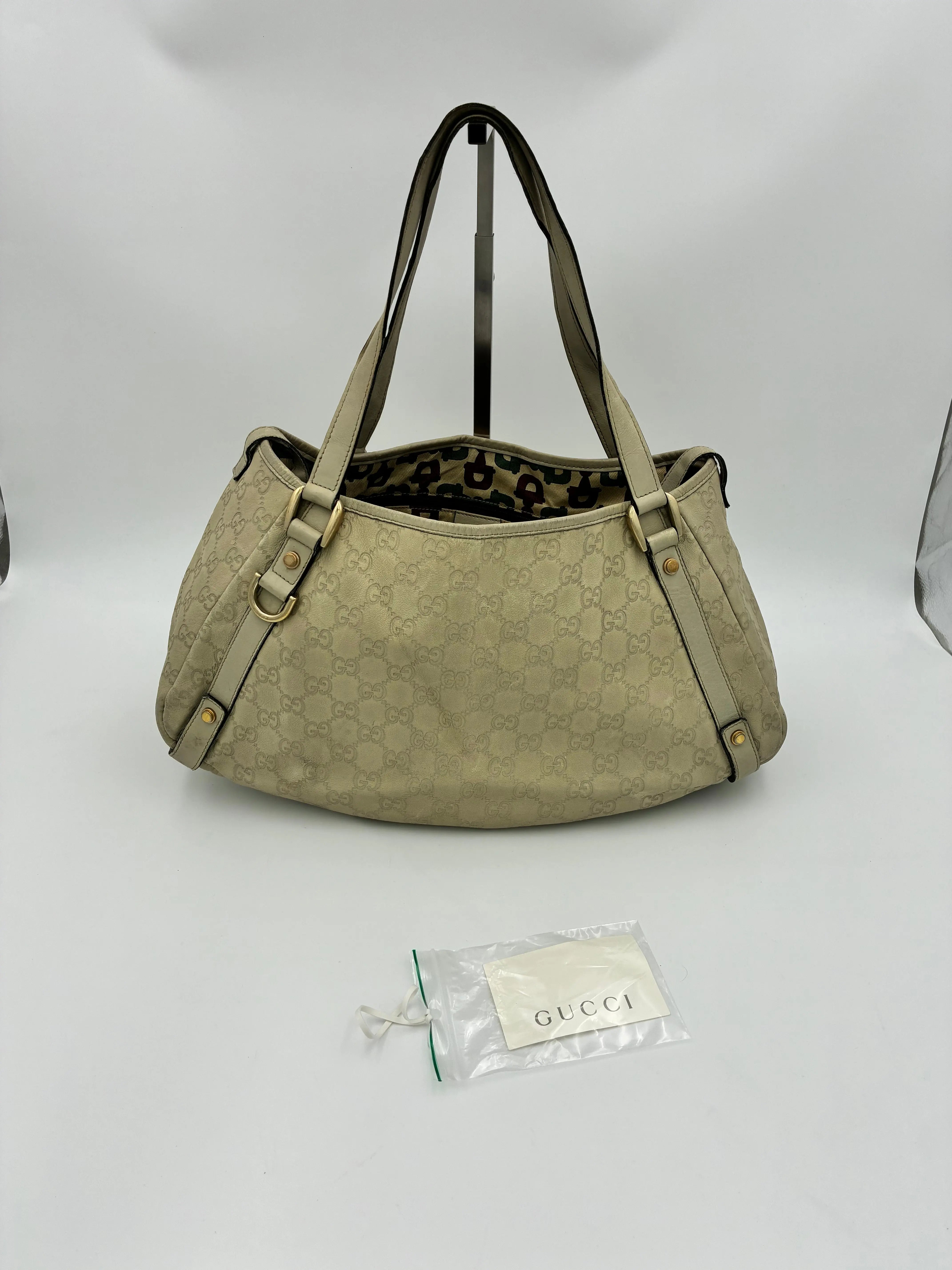 Preloved | Gucci Guccissima Monogram Abbey Skuldertaske i Cremefarvet Læder Gucci