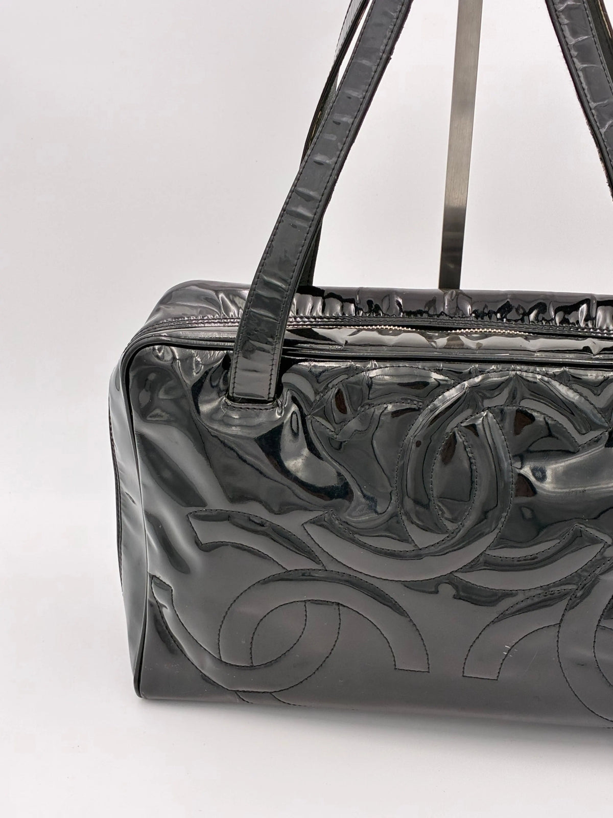 Preloved | Chanel Triple CC Håndtaske i Sort Laklæder Chanel