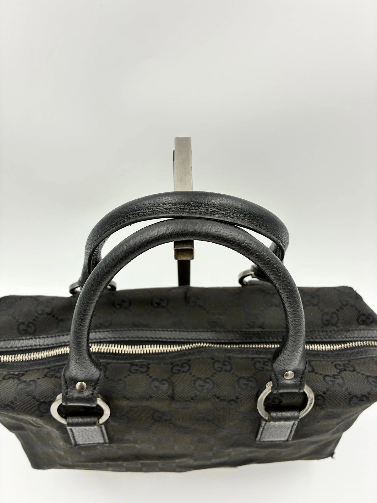 Preloved | Gucci GG Monogram Håndtaske i Sort Canvas Gucci