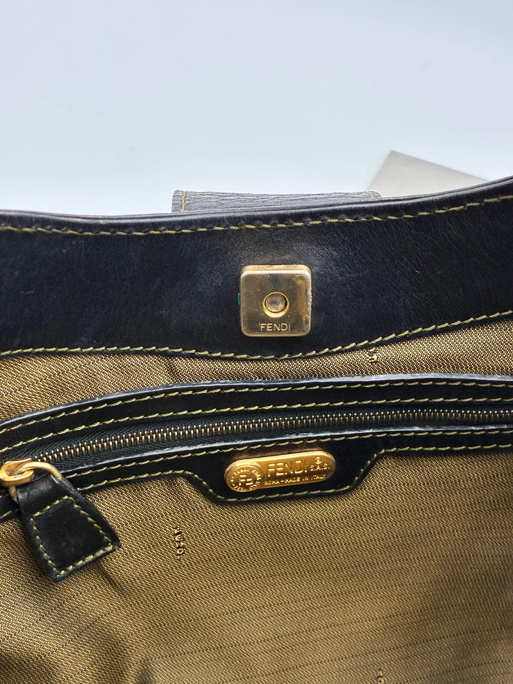 Preloved | Fendi Zucca Monogram Mamma Skuldertaske i Brun Canvas Fendi