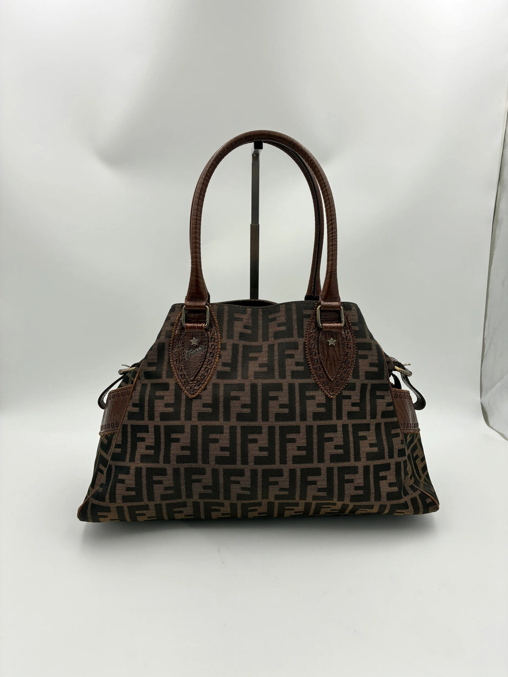 Preloved | Fendi Zucca Monogram Håndtaske i Brun Canvas Fendi