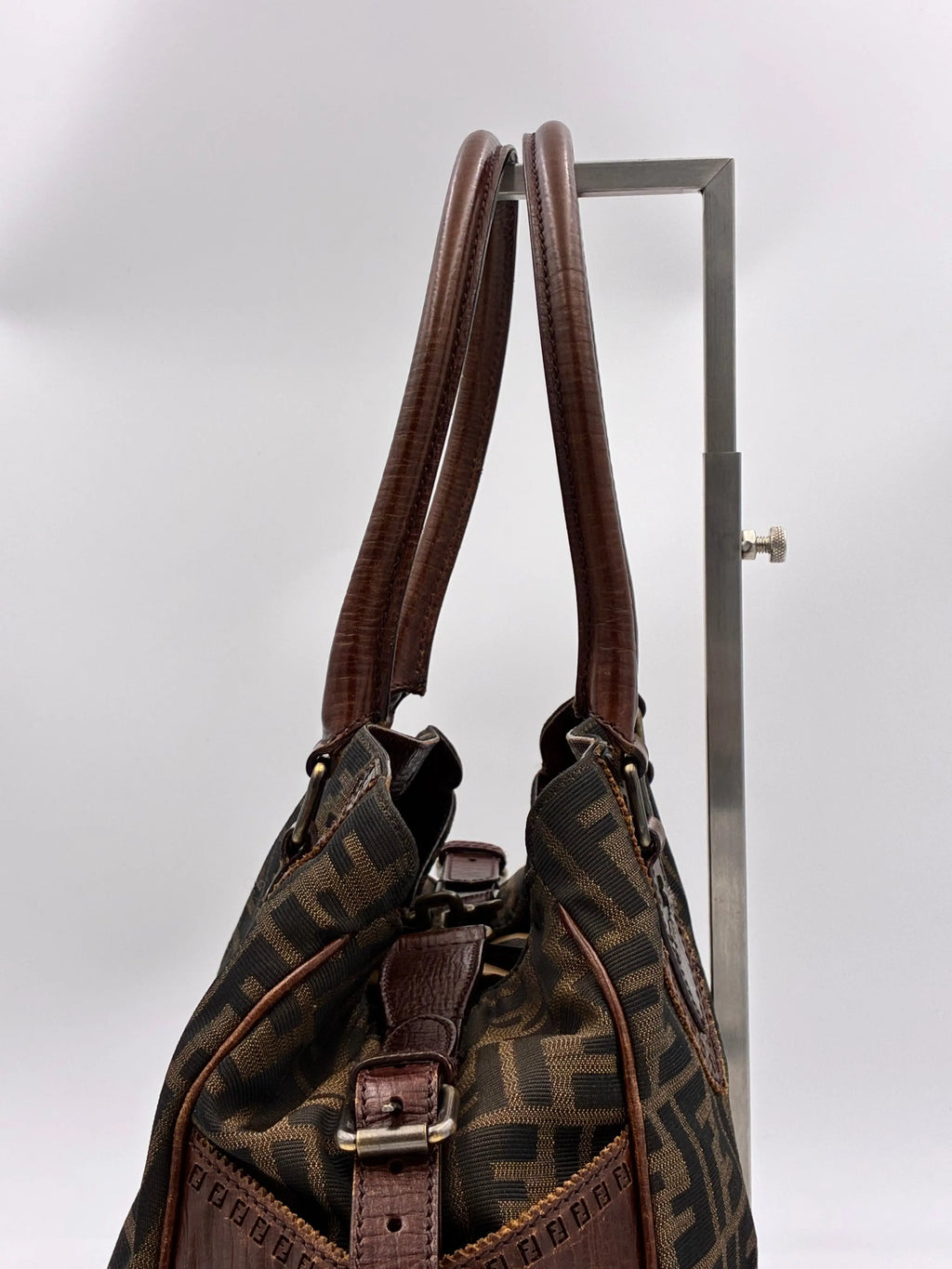 Preloved | Fendi Zucca Monogram Håndtaske i Brun Canvas Fendi