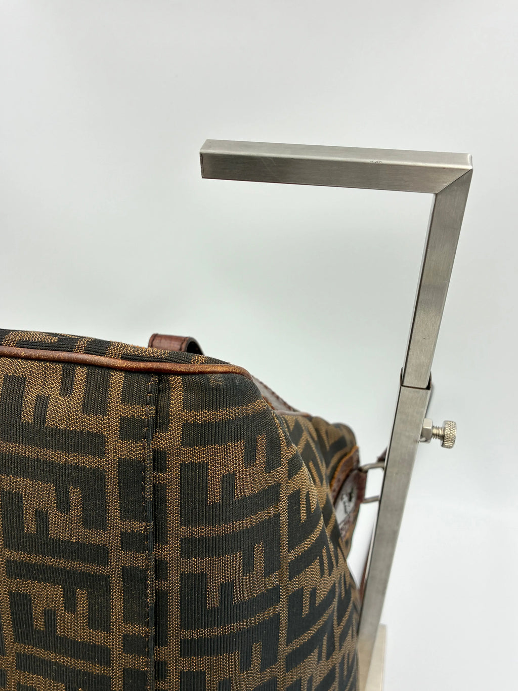 Preloved | Fendi Zucca Monogram Håndtaske i Brun Canvas Fendi