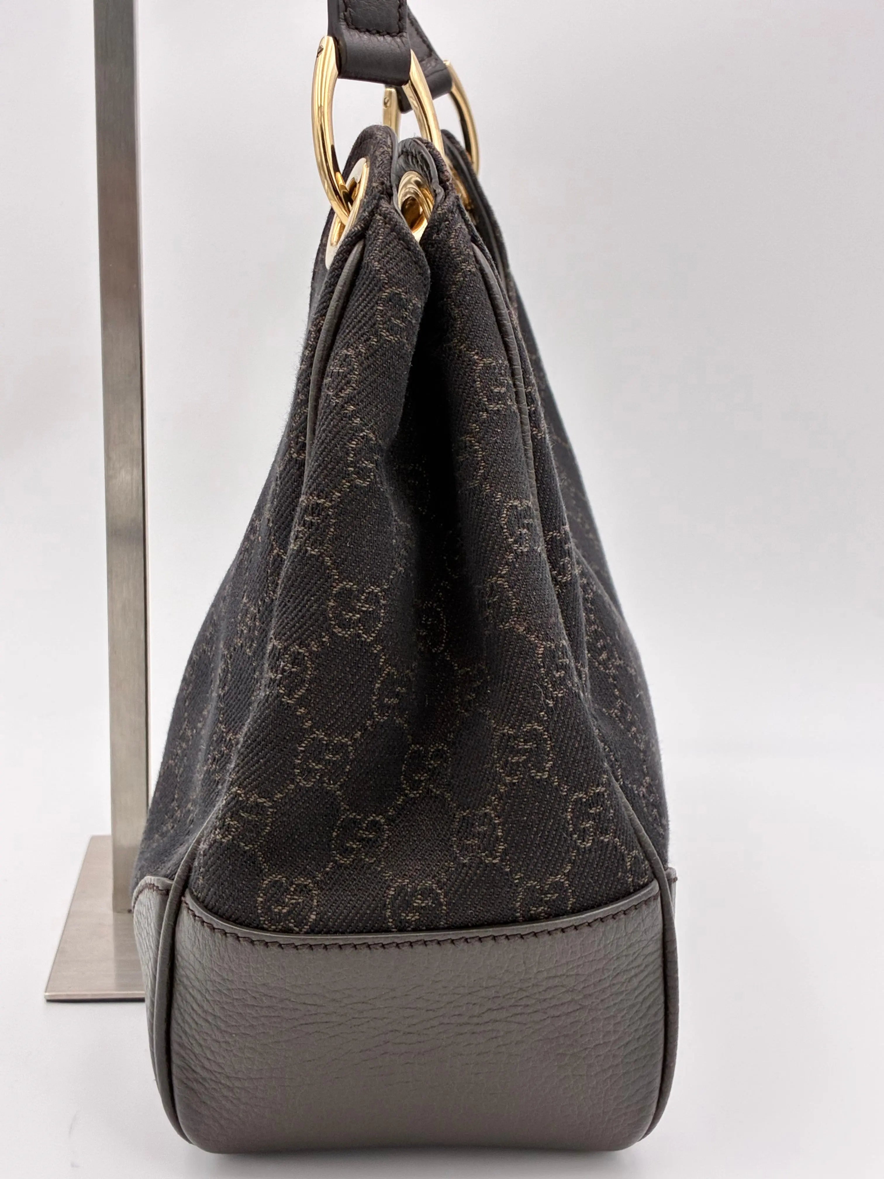 Preloved | Gucci GG Monogram Skuldertaske i Sort Canvas Gucci