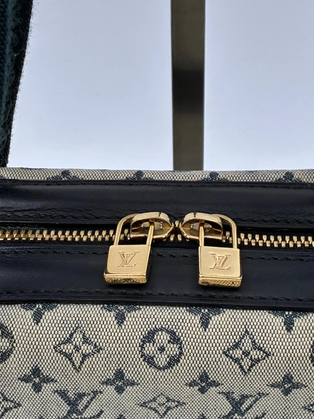 Preloved | Louis Vuitton Josephine PM Håndtaske i Mini Monogram Canvas Louis Vuitton