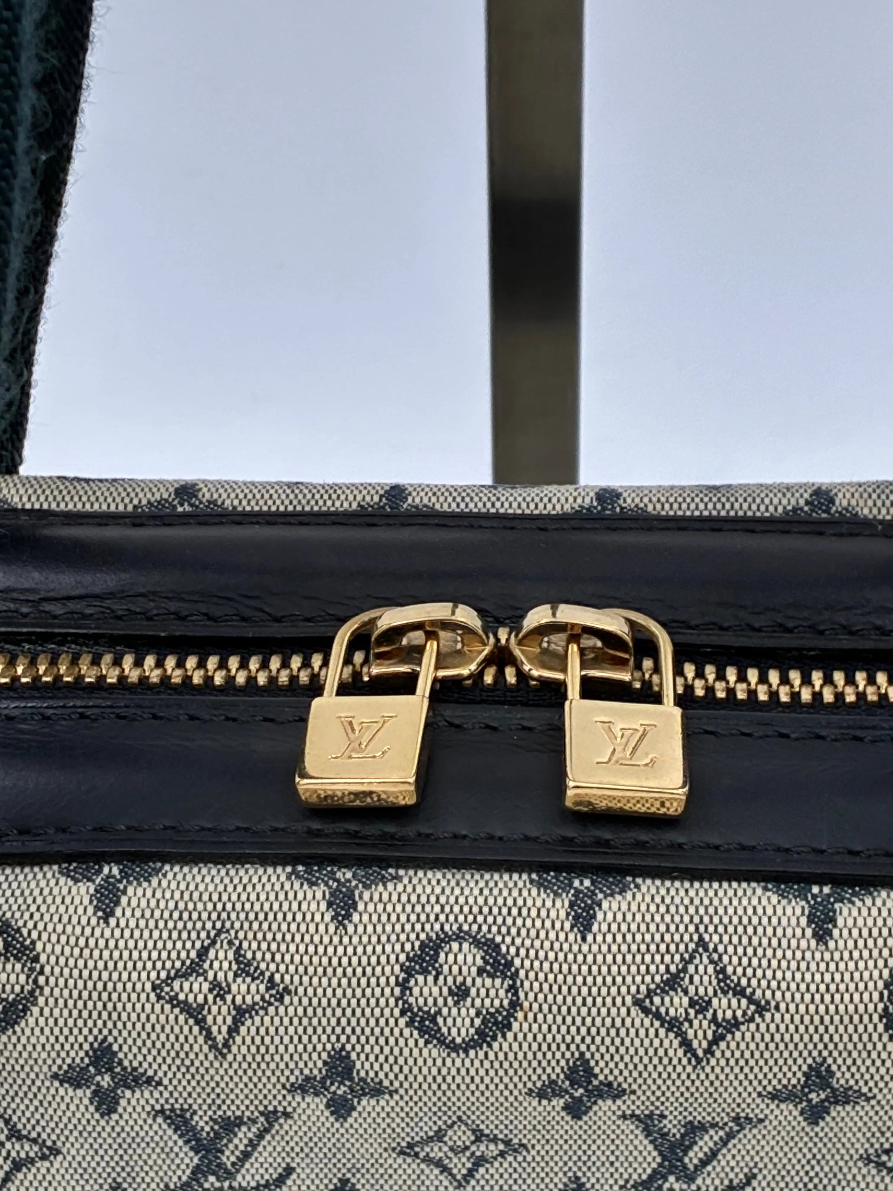 Preloved | Louis Vuitton Josephine PM Håndtaske i Mini Monogram Canvas Louis Vuitton