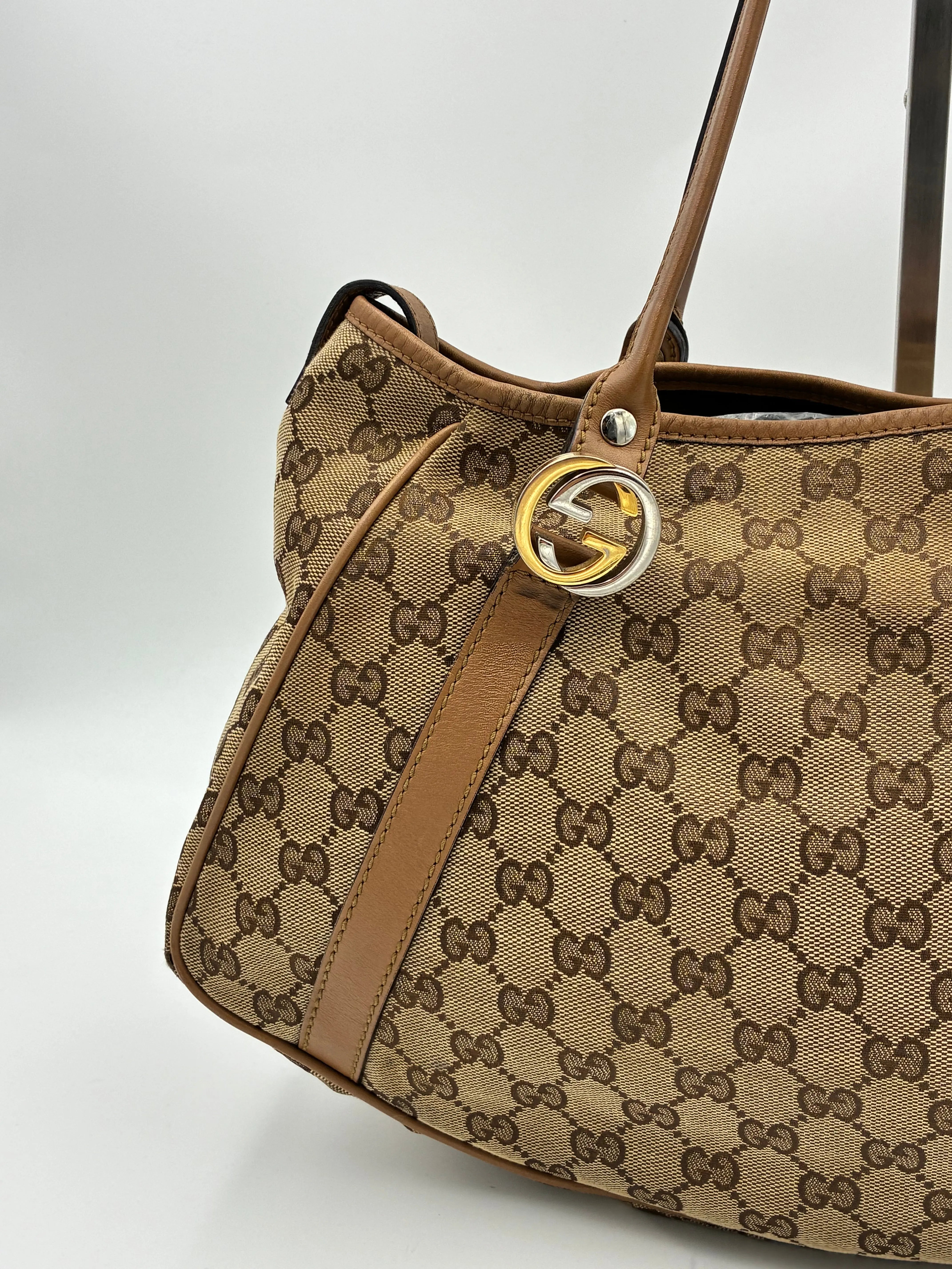 Preloved | Gucci GG Monogram Skuldertaske i Brun Canvas Gucci