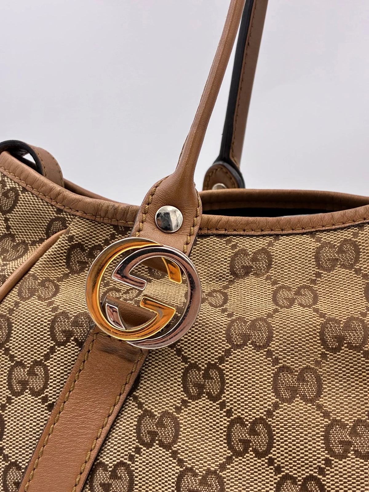 Preloved | Gucci GG Monogram Skuldertaske i Brun Canvas Gucci