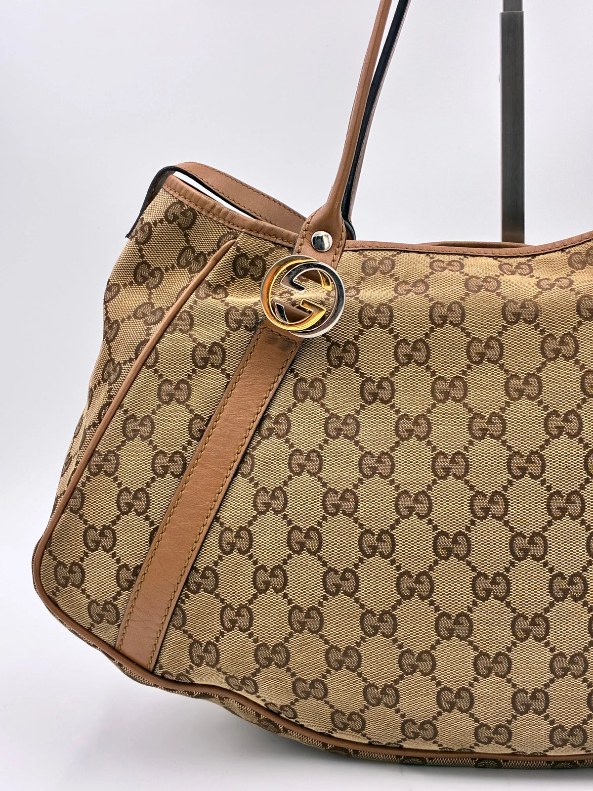 Preloved | Gucci GG Monogram Skuldertaske i Brun Canvas Gucci