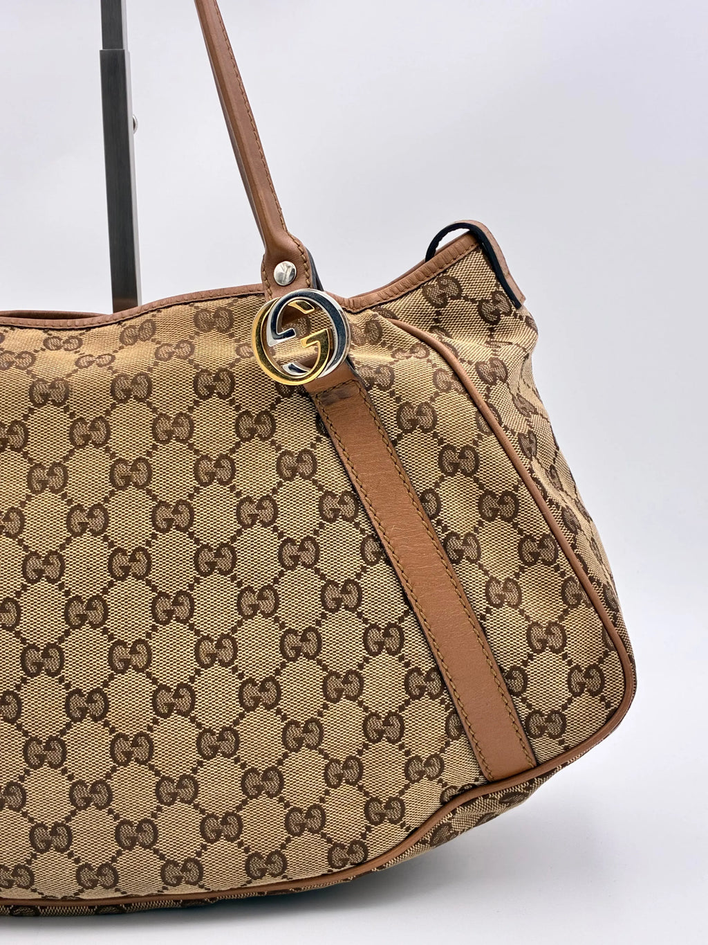 Preloved | Gucci GG Monogram Skuldertaske i Brun Canvas Gucci