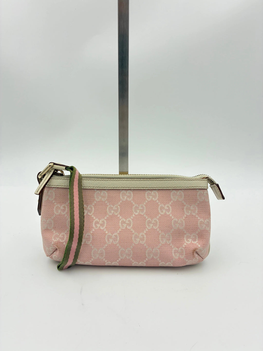 Preloved | Gucci GG Monogram Håndtaske i Lyserød Canvas Gucci